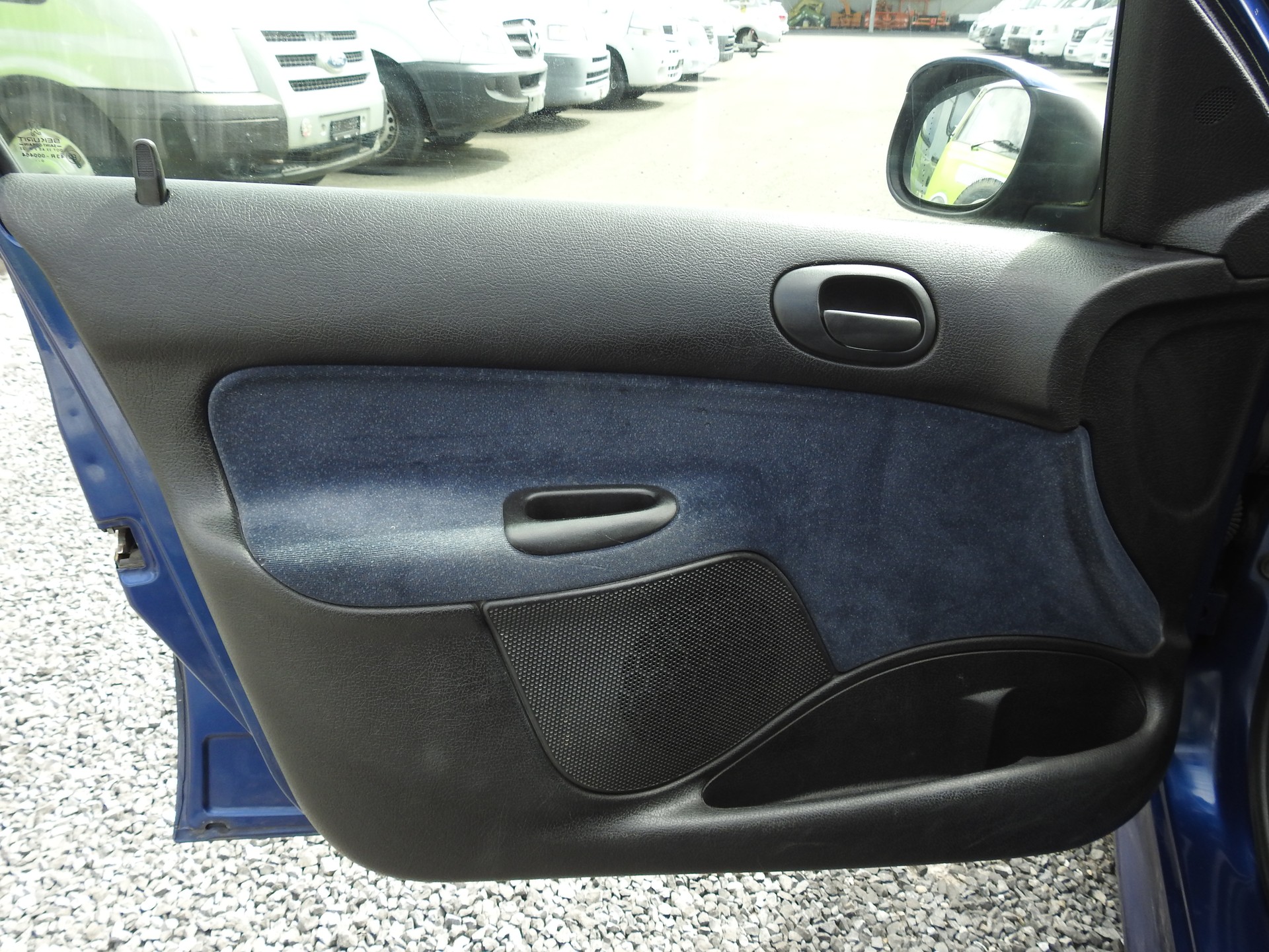PEUGEOT 206 1.6 16V XT-image-7