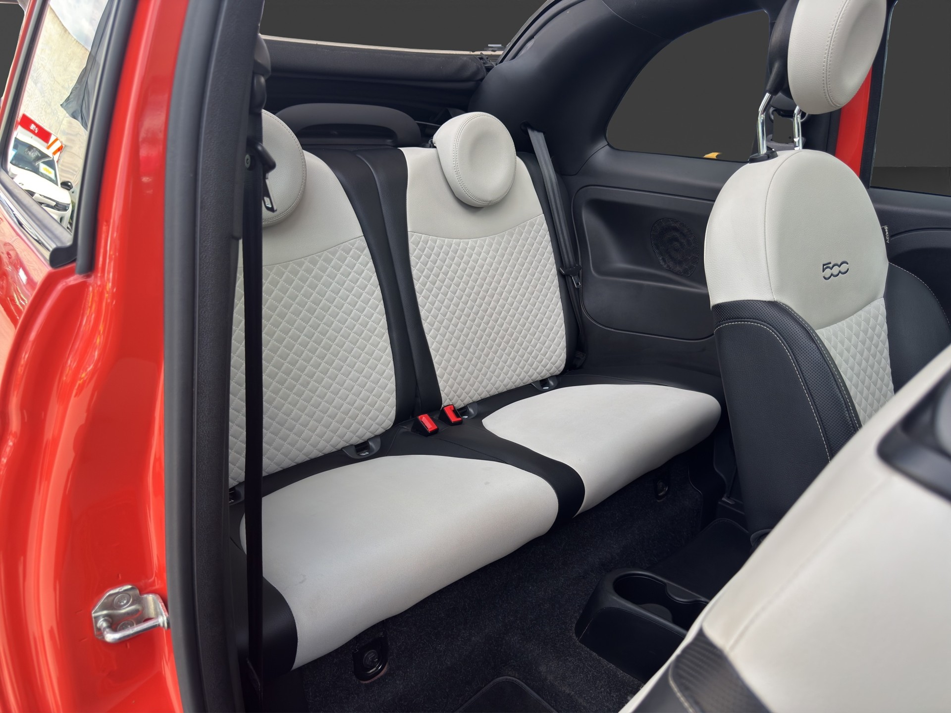 FIAT 500C 1.0 N3 MildHybrid Dolcevita Plus-image-15