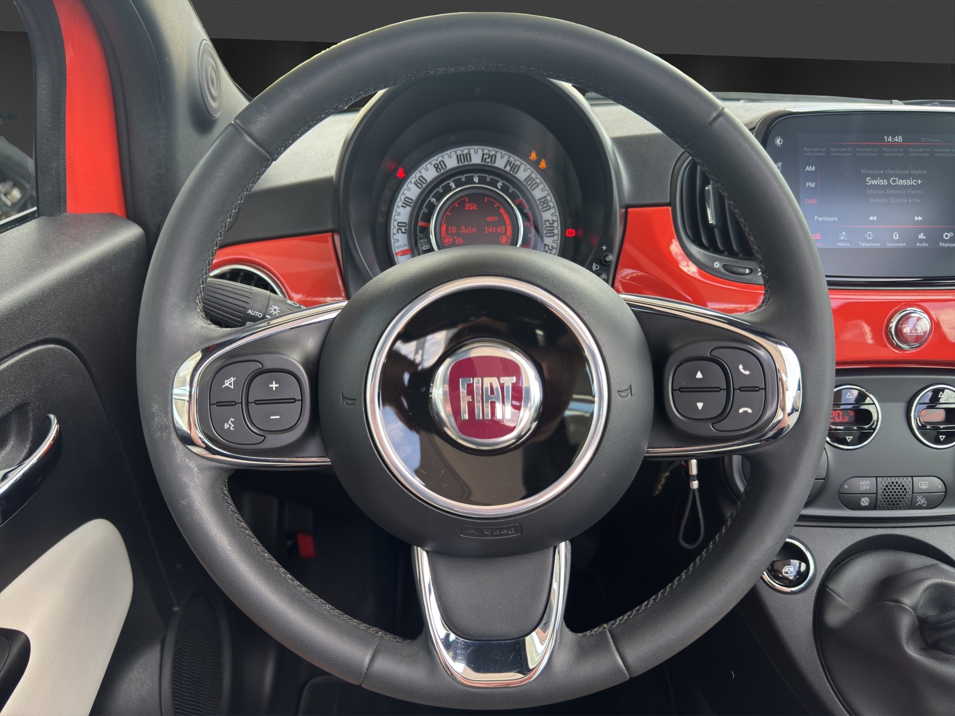 FIAT 500C 1.0 N3 MildHybrid Dolcevita Plus-image-10