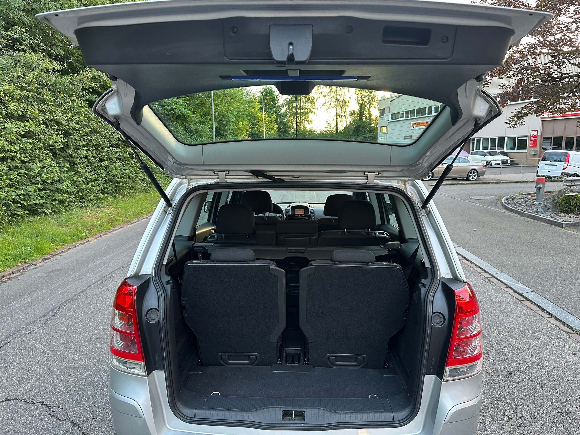 OPEL Zafira 1.8i 16V Enjoy-image-11