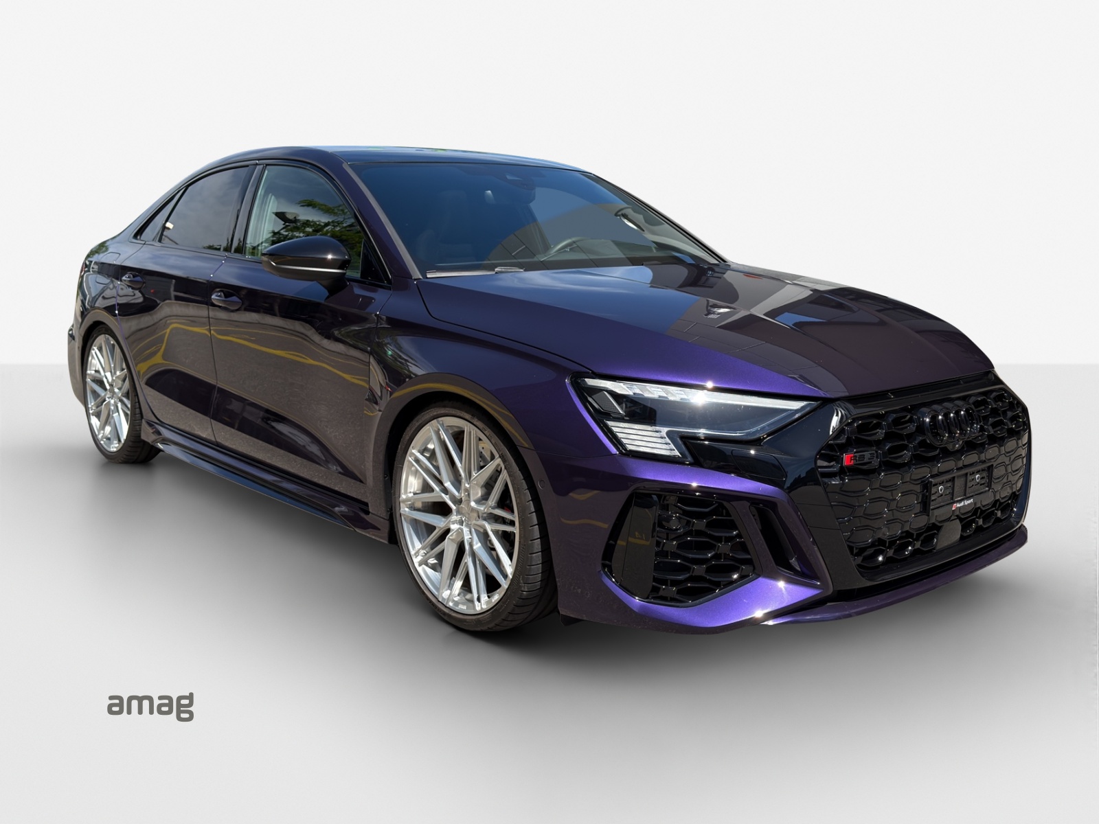 AUDI RS3 Limousine 2.5 TSI quattro S-tronic-image-5