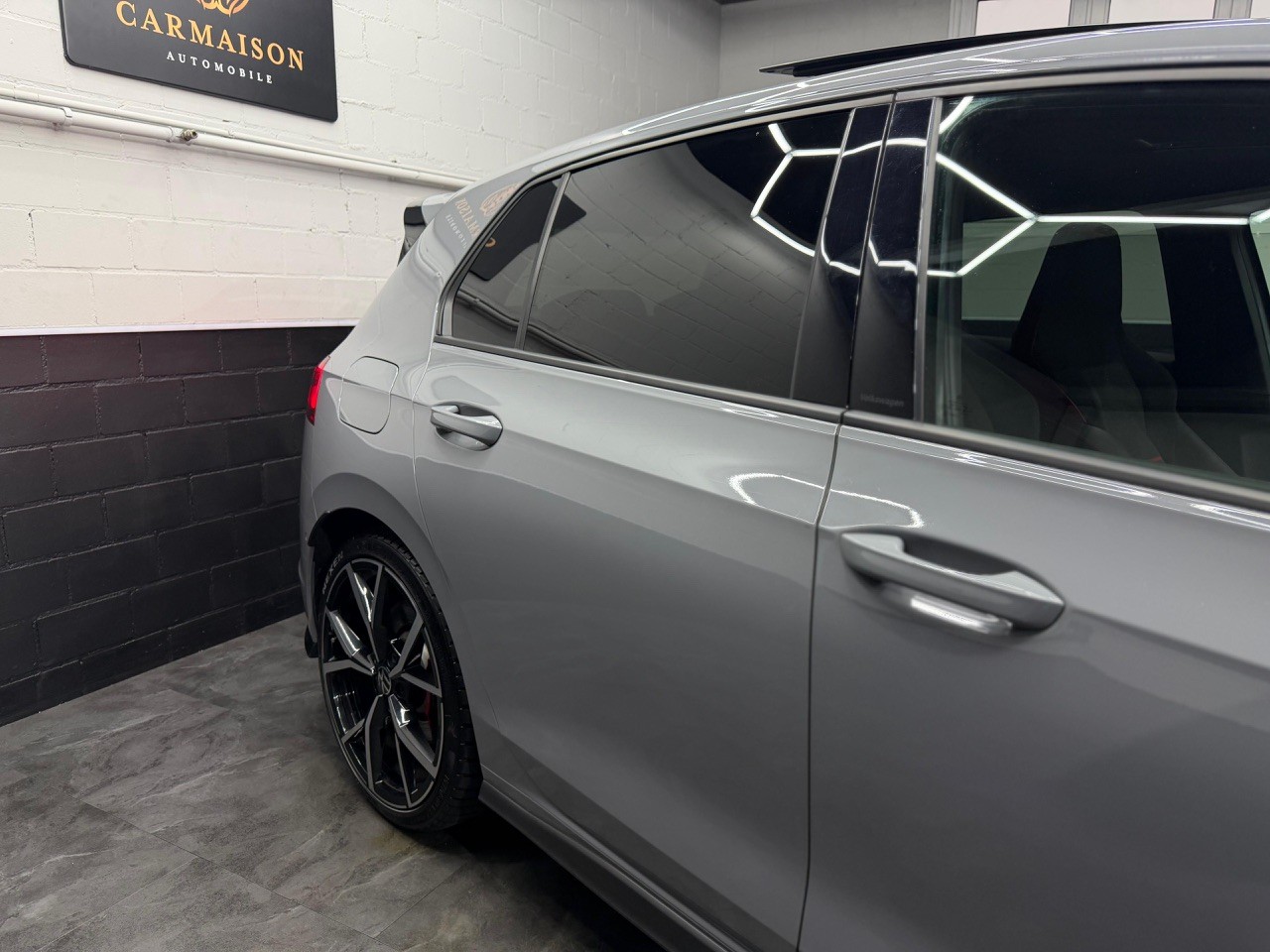 VW Golf 2.0 TSI GTI Clubsport DSG | Schiebedach | Rückfahrkamera-image-4