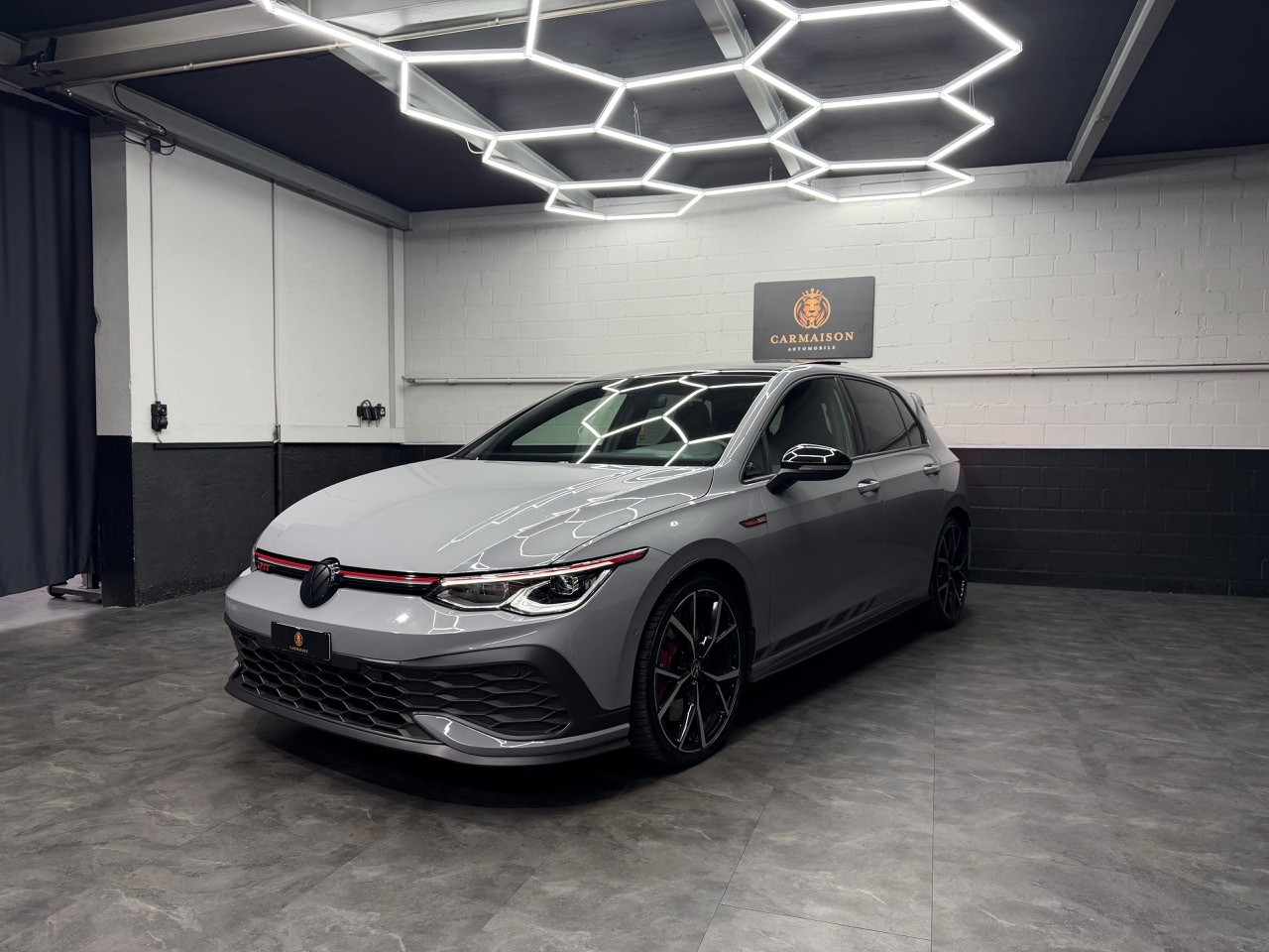 VW Golf 2.0 TSI GTI Clubsport DSG | Schiebedach | Rückfahrkamera-image-2