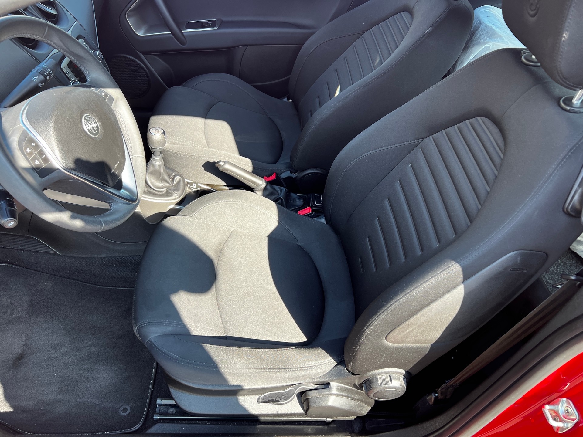 ALFA ROMEO MITO-image-5