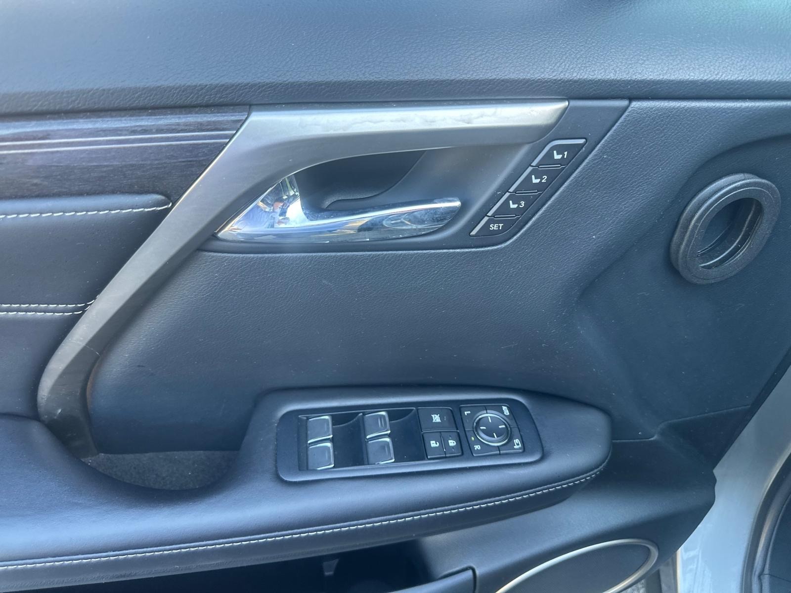 LEXUS RX 450h excellence AWD CVT-image-16