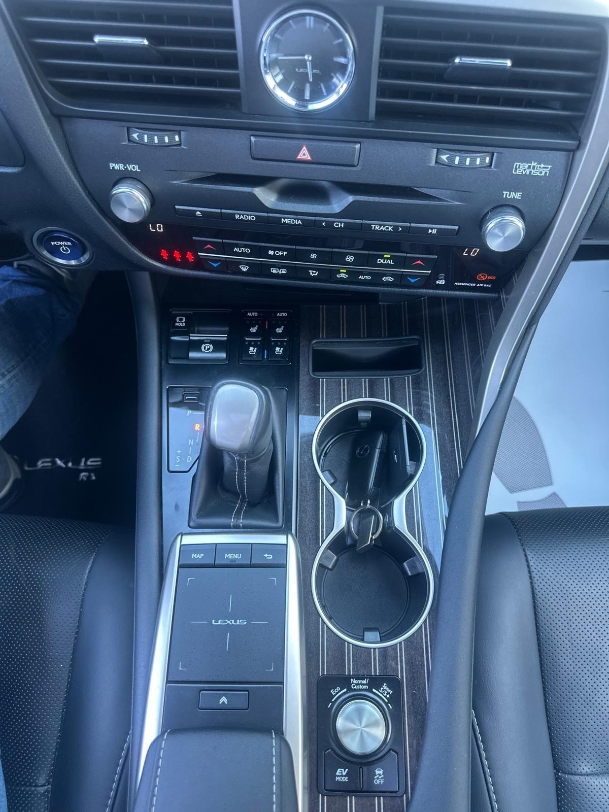 LEXUS RX 450h excellence AWD CVT-image-12