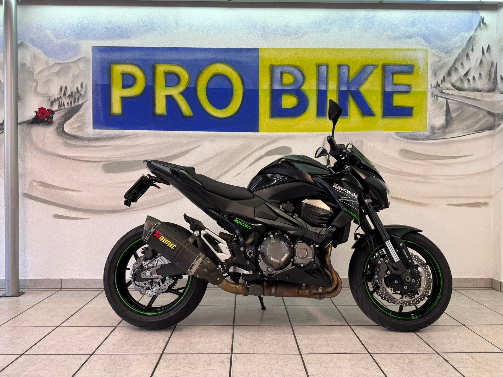 KAWASAKI Z 800 Performance ABS-showroom-element-1