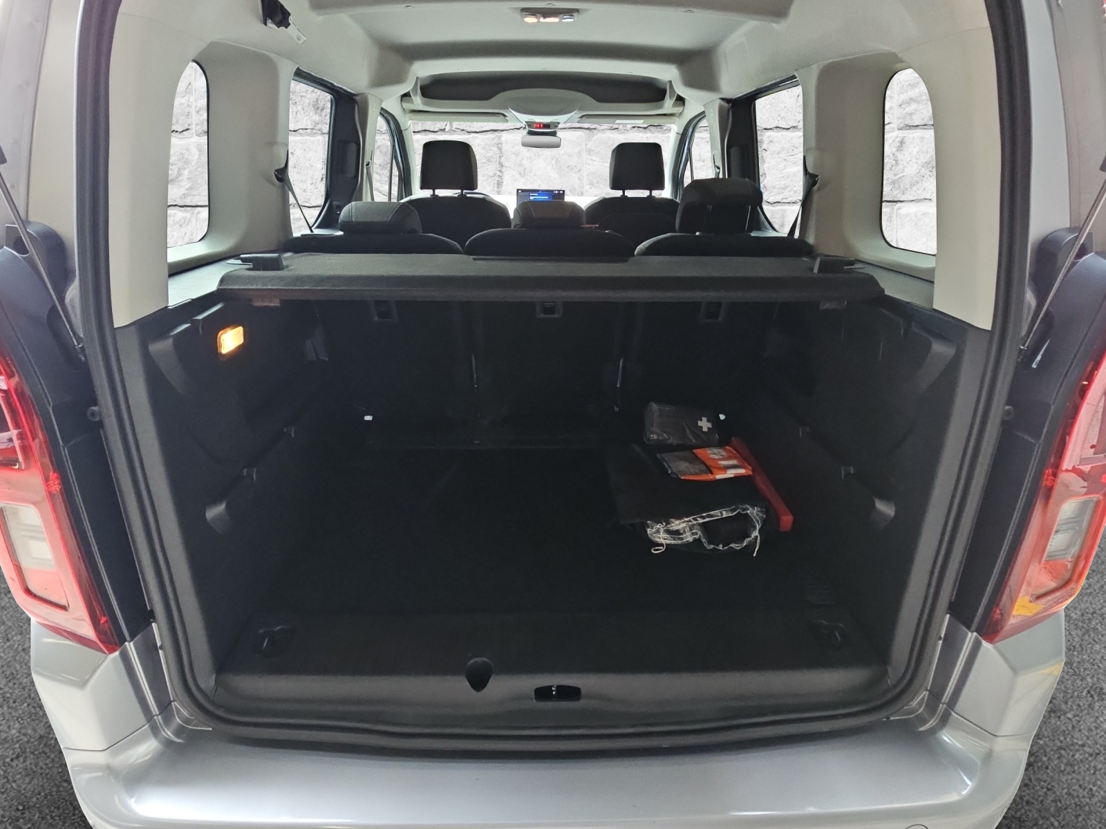 OPEL Combo-e GS-image-11