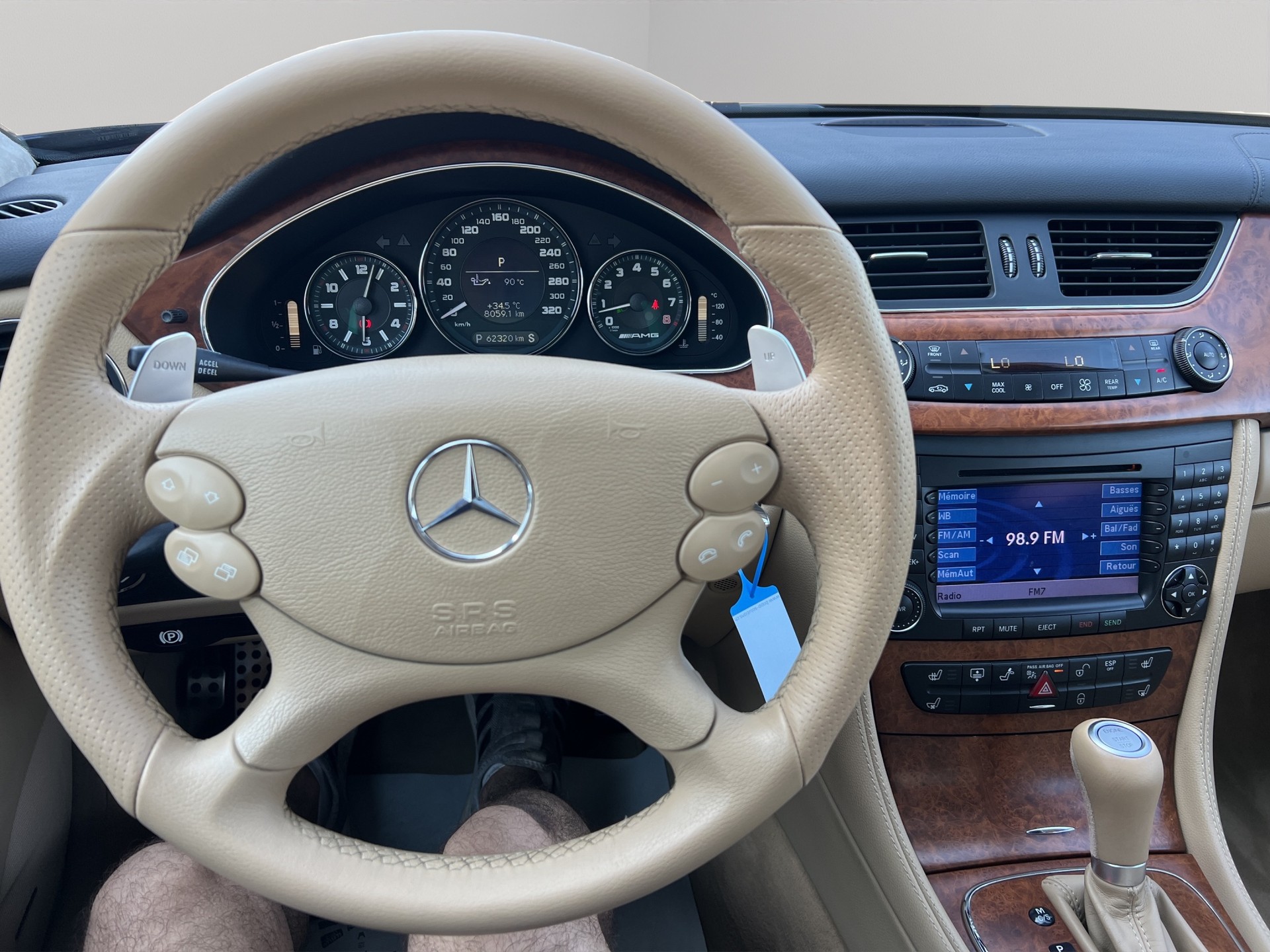 MERCEDES-BENZ CLS 63 AMG 7G-Tronic-image-12