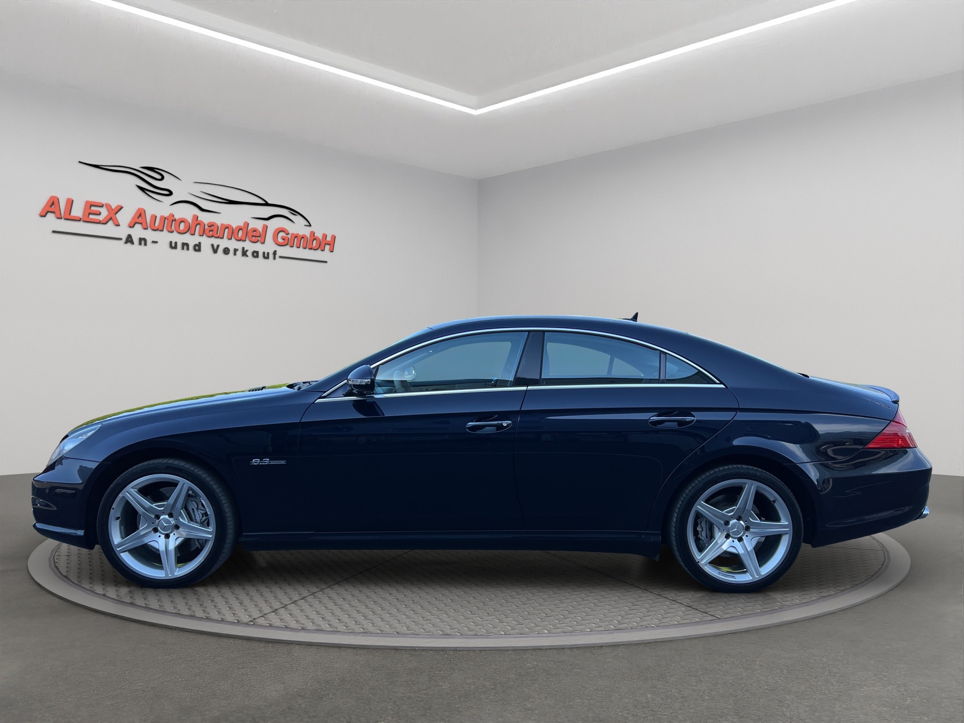 MERCEDES-BENZ CLS 63 AMG 7G-Tronic-image-2