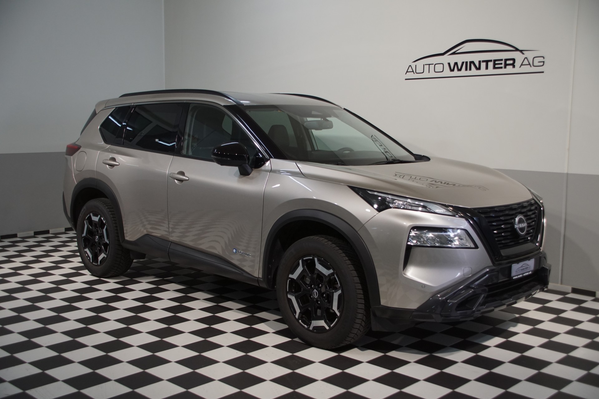 NISSAN X-Trail 1.5 VC-T e-Power 4WD N-Trek ++swiss++-image-2