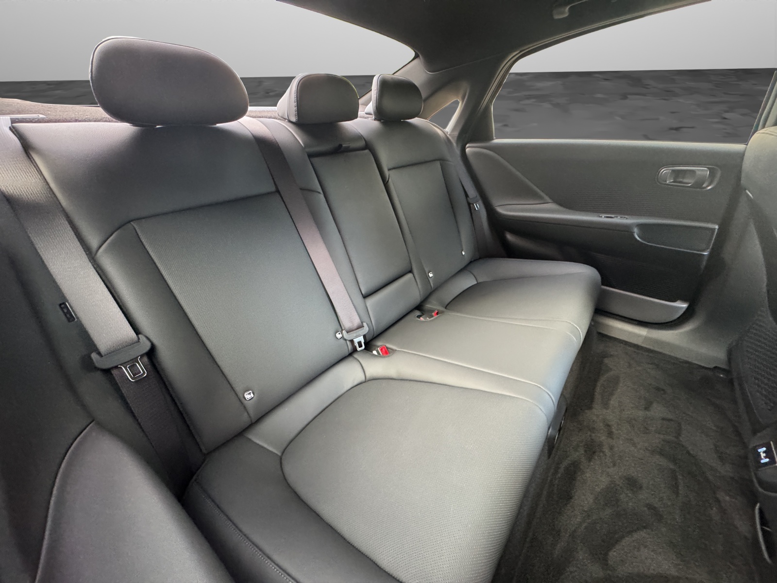HYUNDAI Ioniq 6 Vertex 4WD 84kWh-image-13