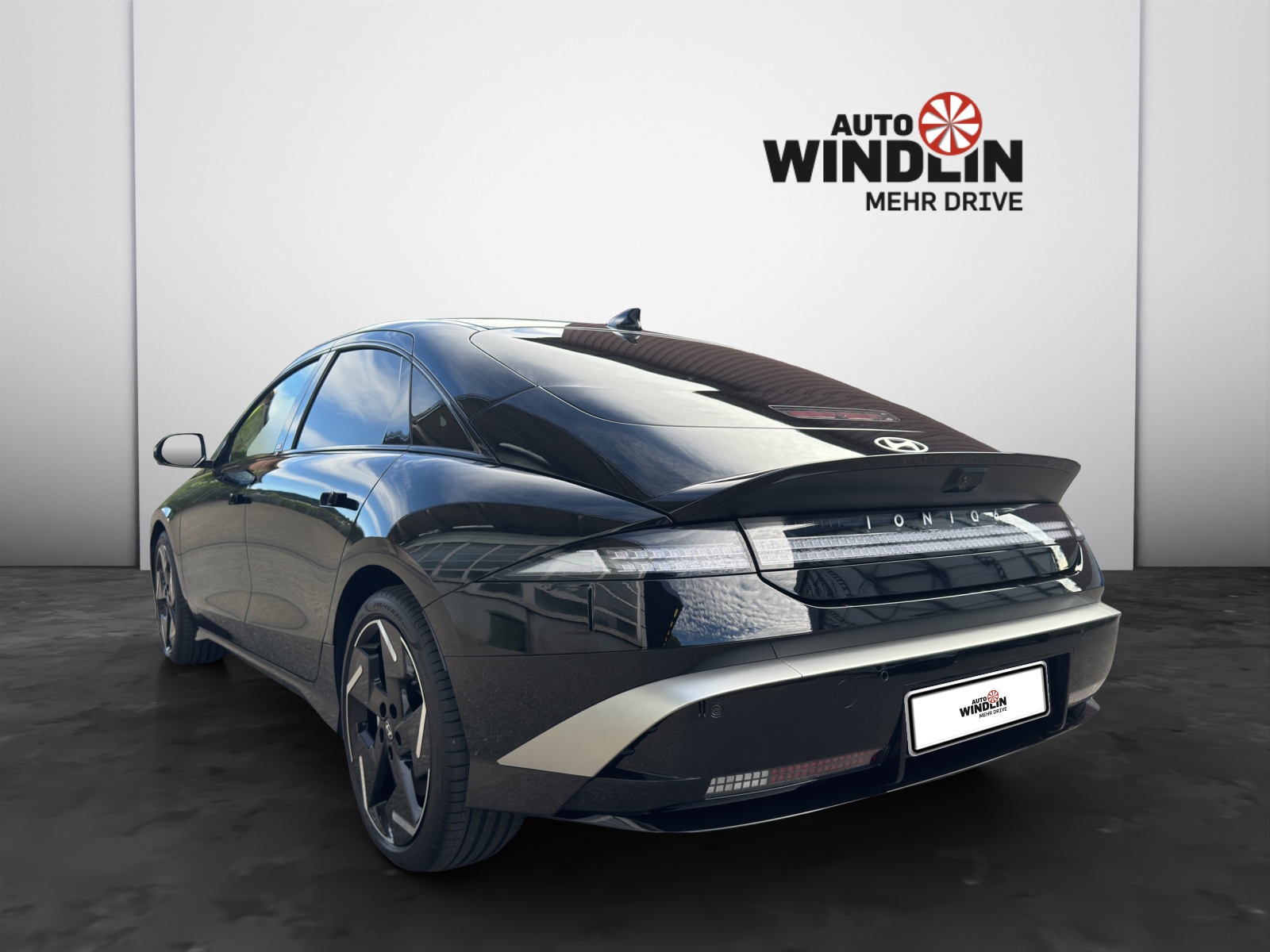 HYUNDAI Ioniq 6 Vertex 4WD 84kWh-showroom-element-3