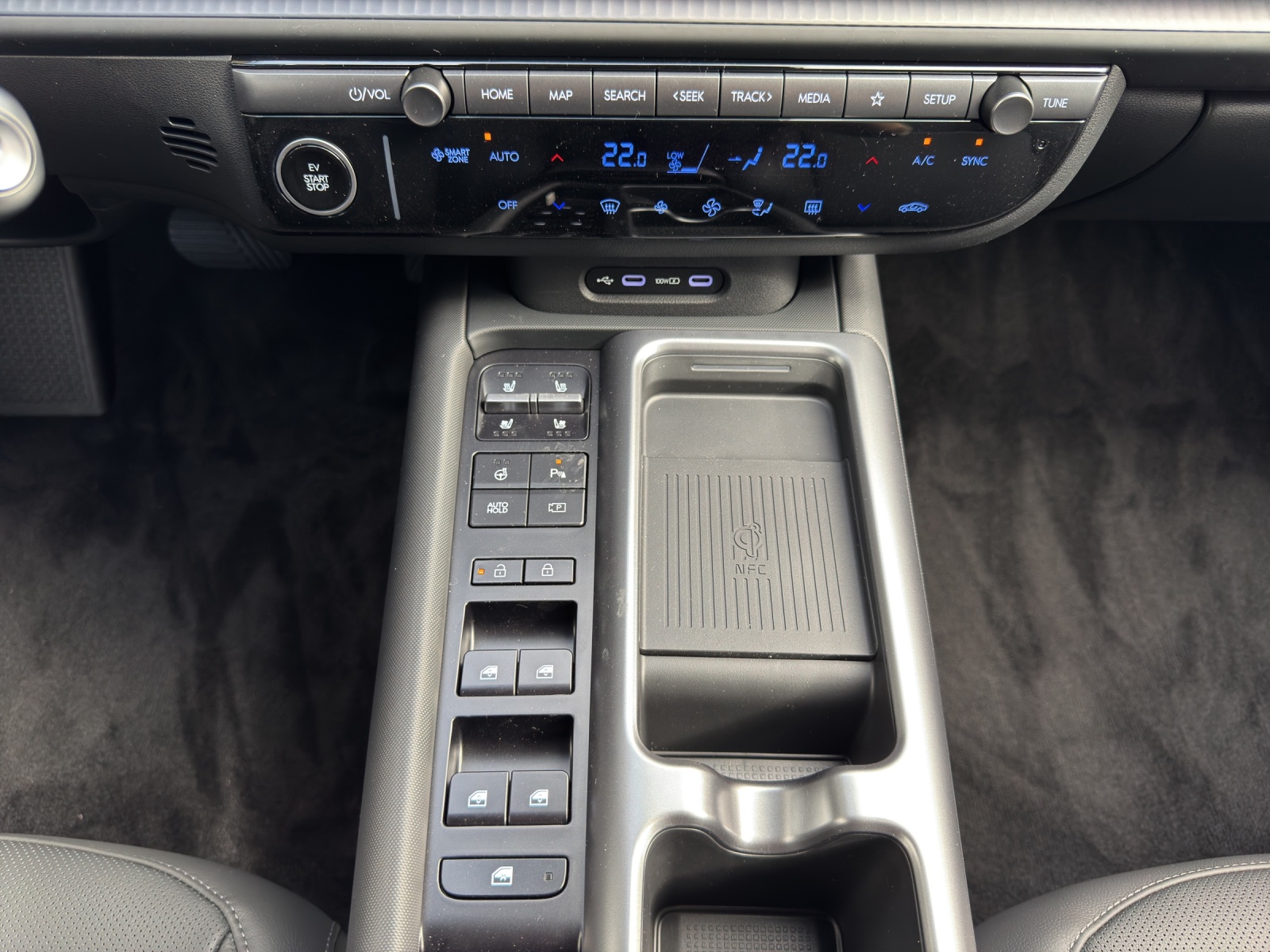 HYUNDAI Ioniq 6 Vertex 4WD 84kWh-image-10