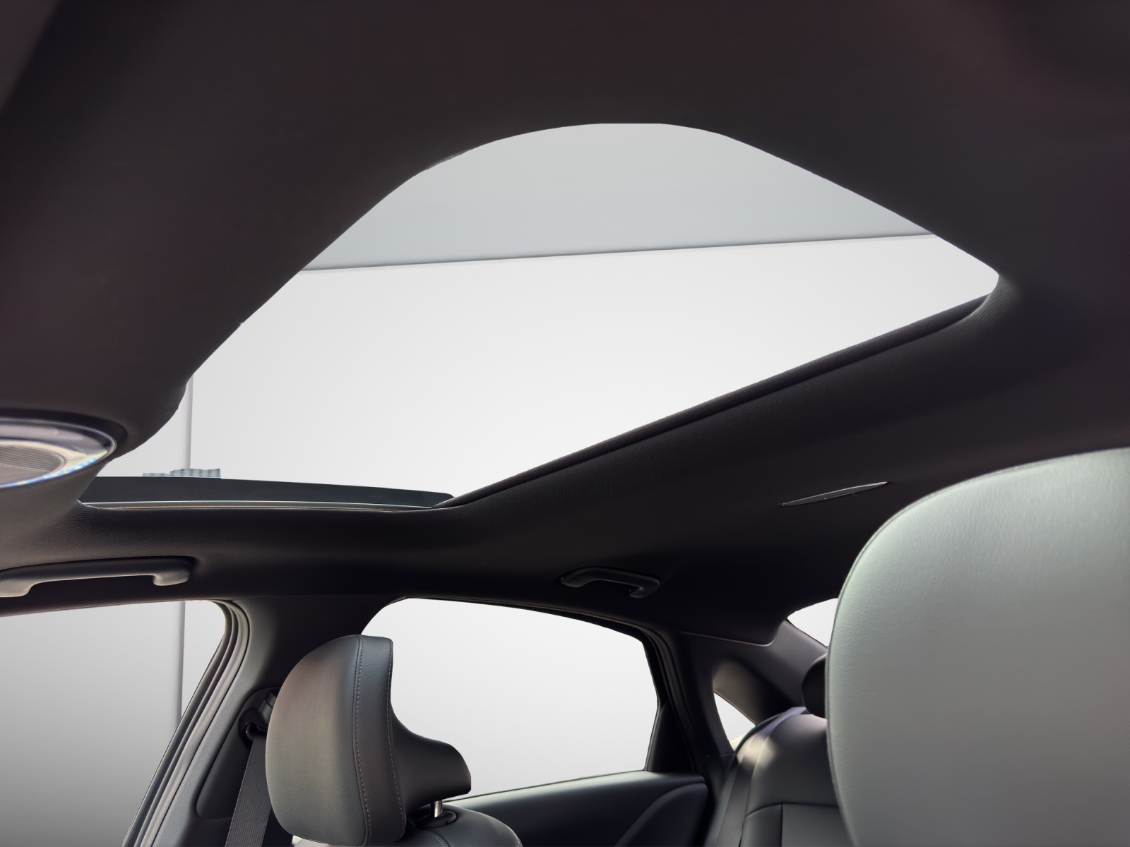 HYUNDAI Ioniq 6 Vertex 4WD 84kWh-image-12