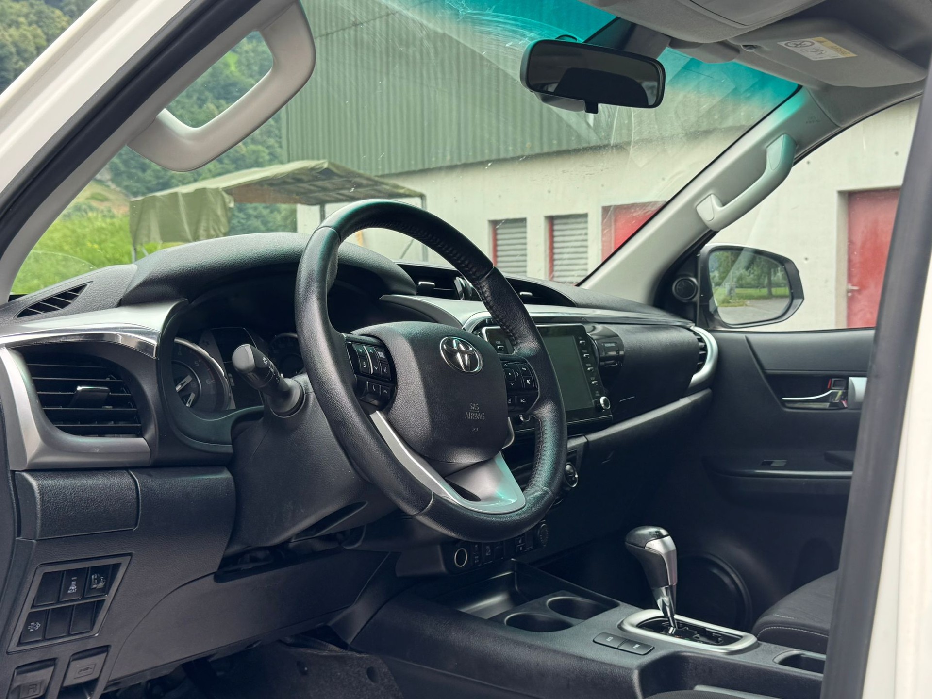 TOYOTA Hilux 2.4D-4D Style Double Cab 4x4 A-image-13