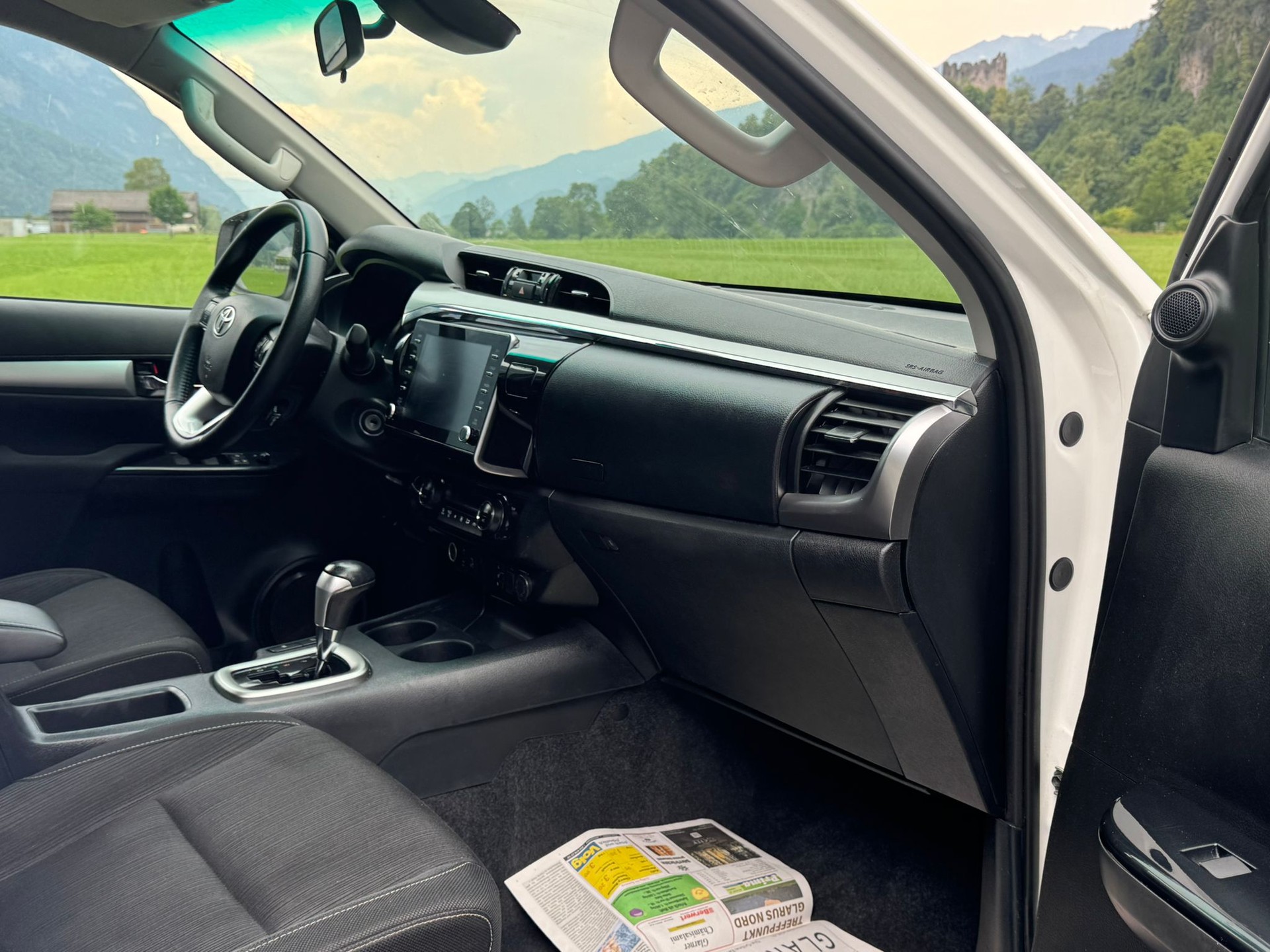 TOYOTA Hilux 2.4D-4D Style Double Cab 4x4 A-image-10