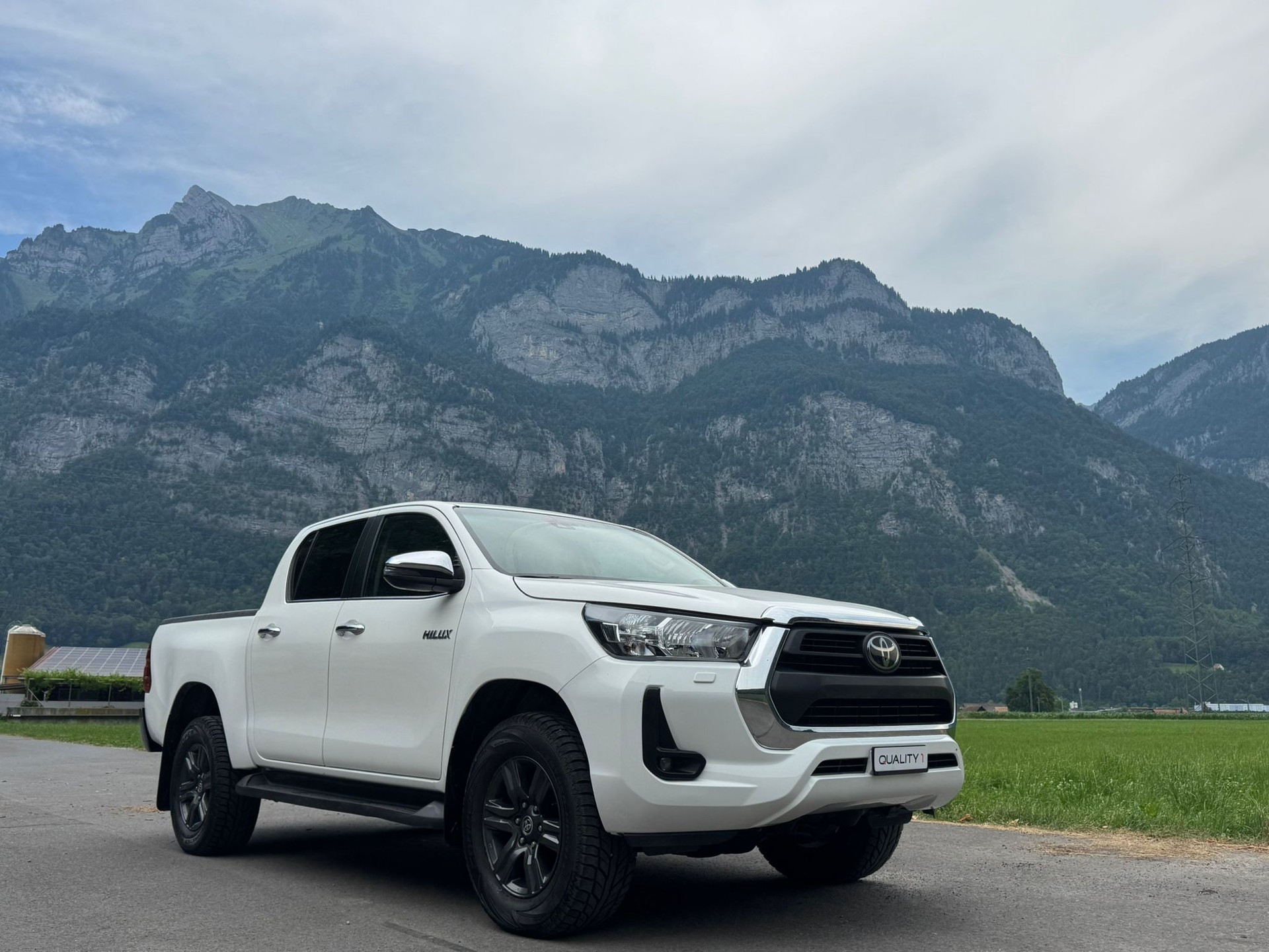 TOYOTA Hilux 2.4D-4D Style Double Cab 4x4 A-image-3