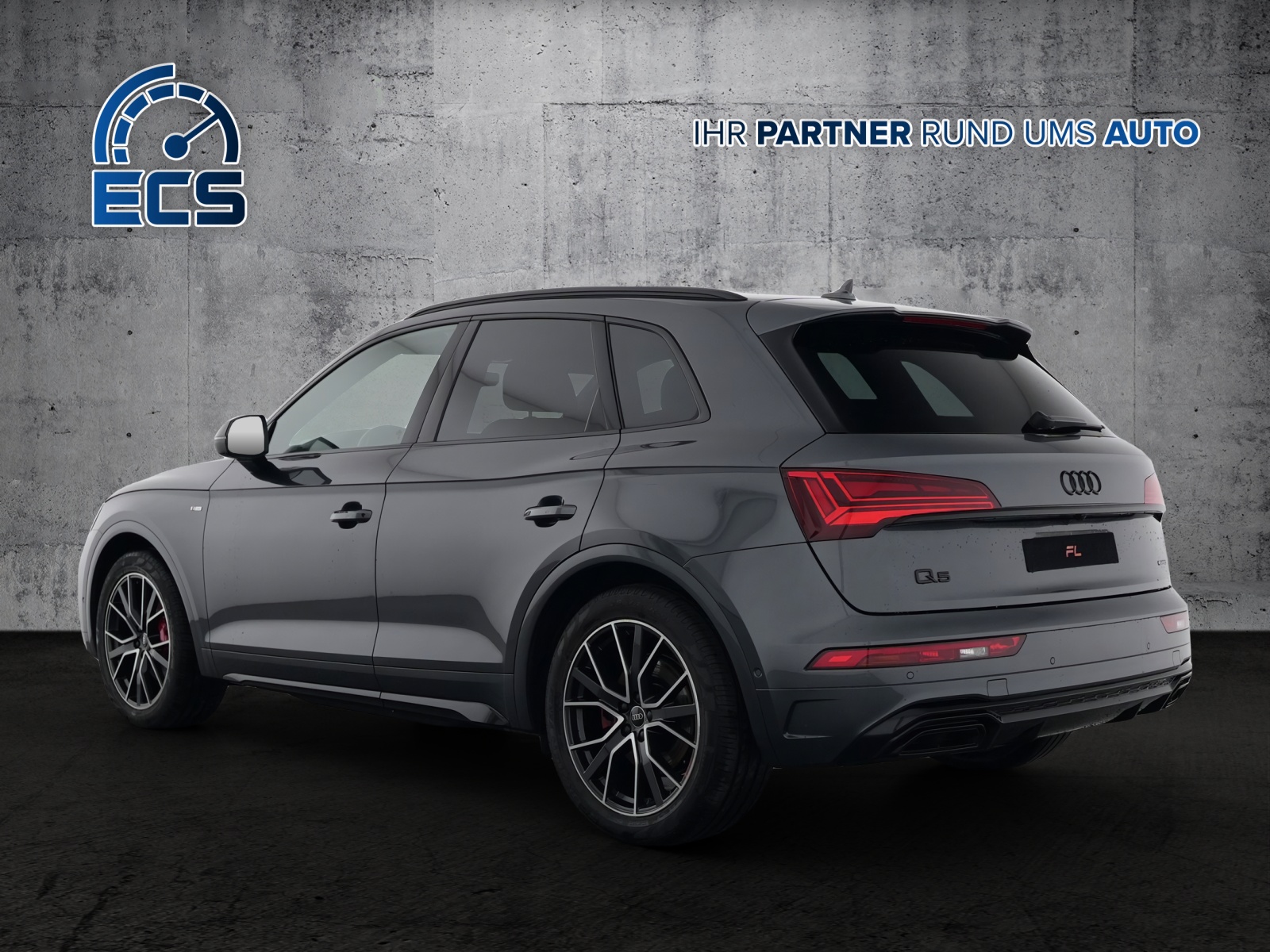 AUDI Q5 40 TDI Black Edition quattro S-tronic *CH-FZG. / Gratisservice / Werksgarantie*-image-4