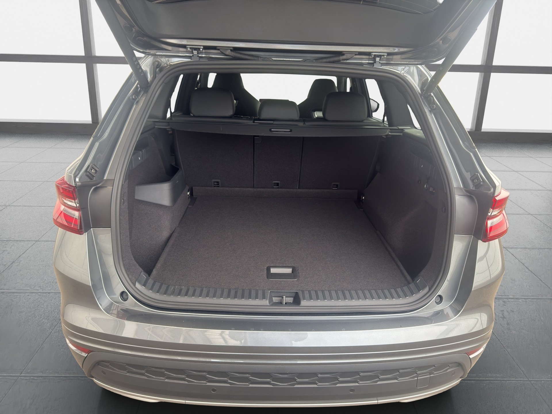 SKODA Kodiaq 2.0 TSI Sportline 4x4-image-12