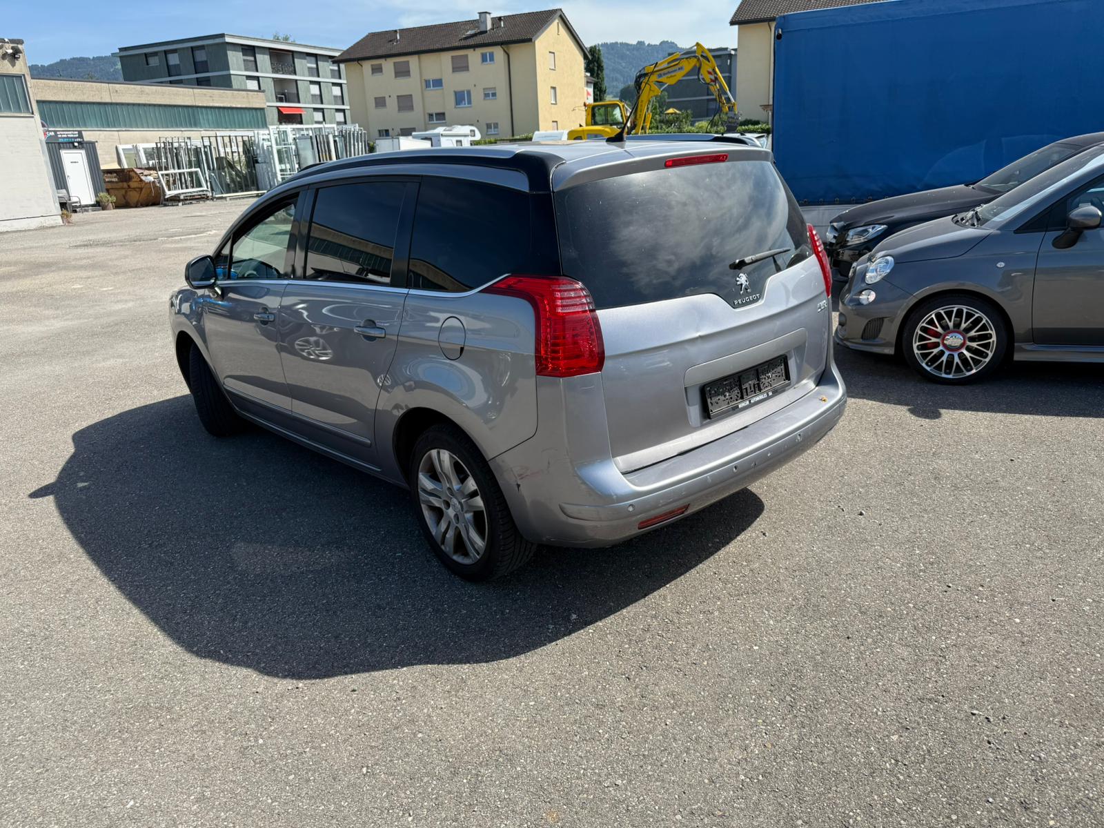 PEUGEOT 5008 1.6 16V T Style Tiptronic-image-6
