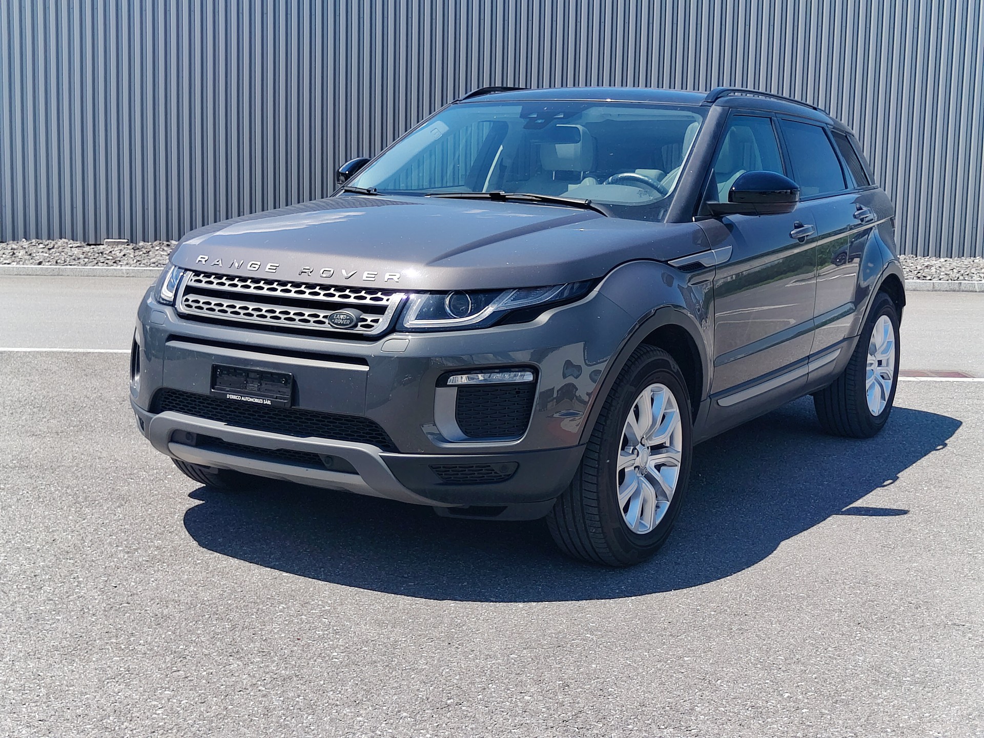 LAND ROVER Range Rover Evoque 2.0 Si4 SE AT9-image-1
