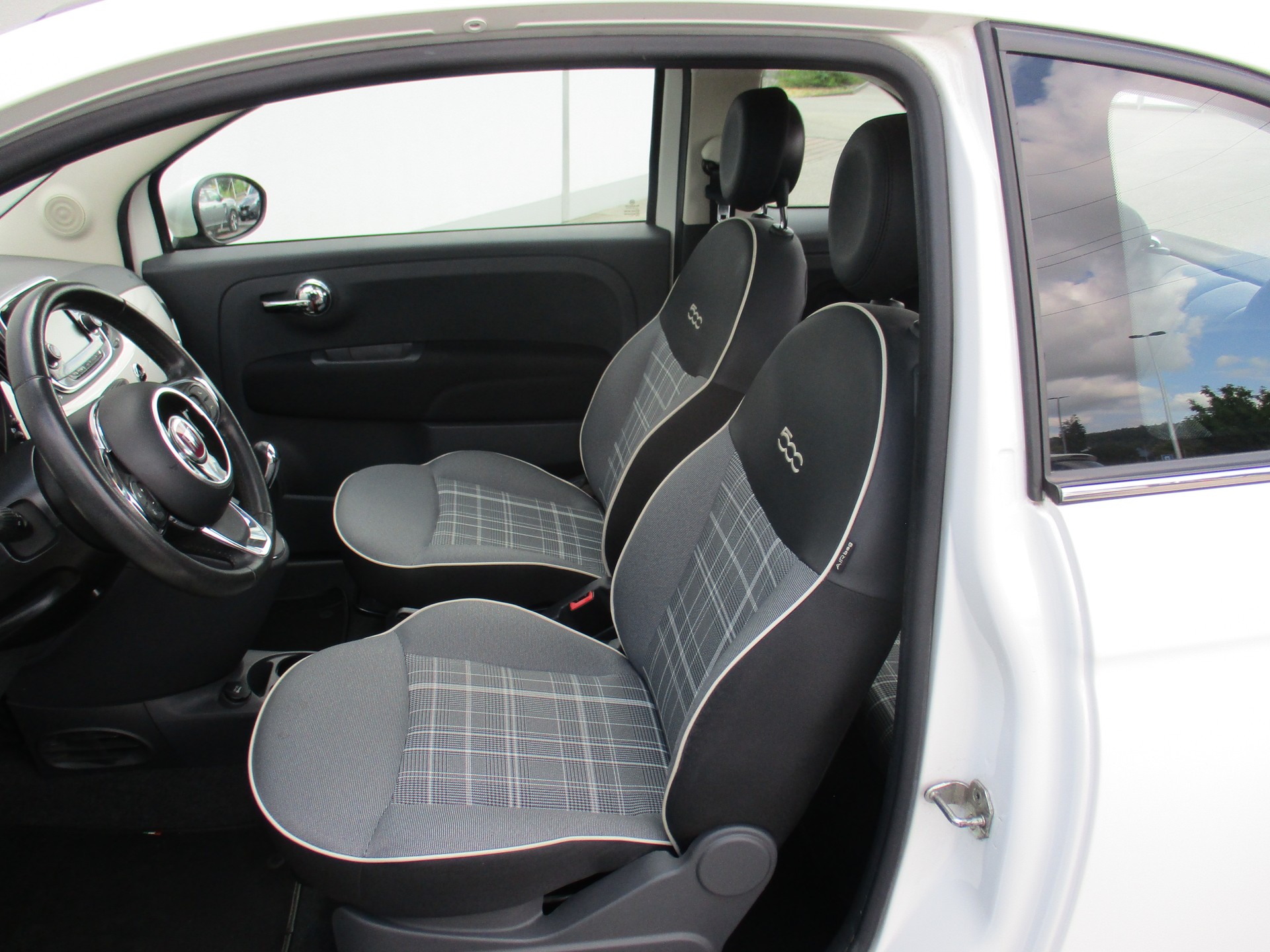 FIAT 500 0.9 TwinAir Lounge Dualogic-image-6