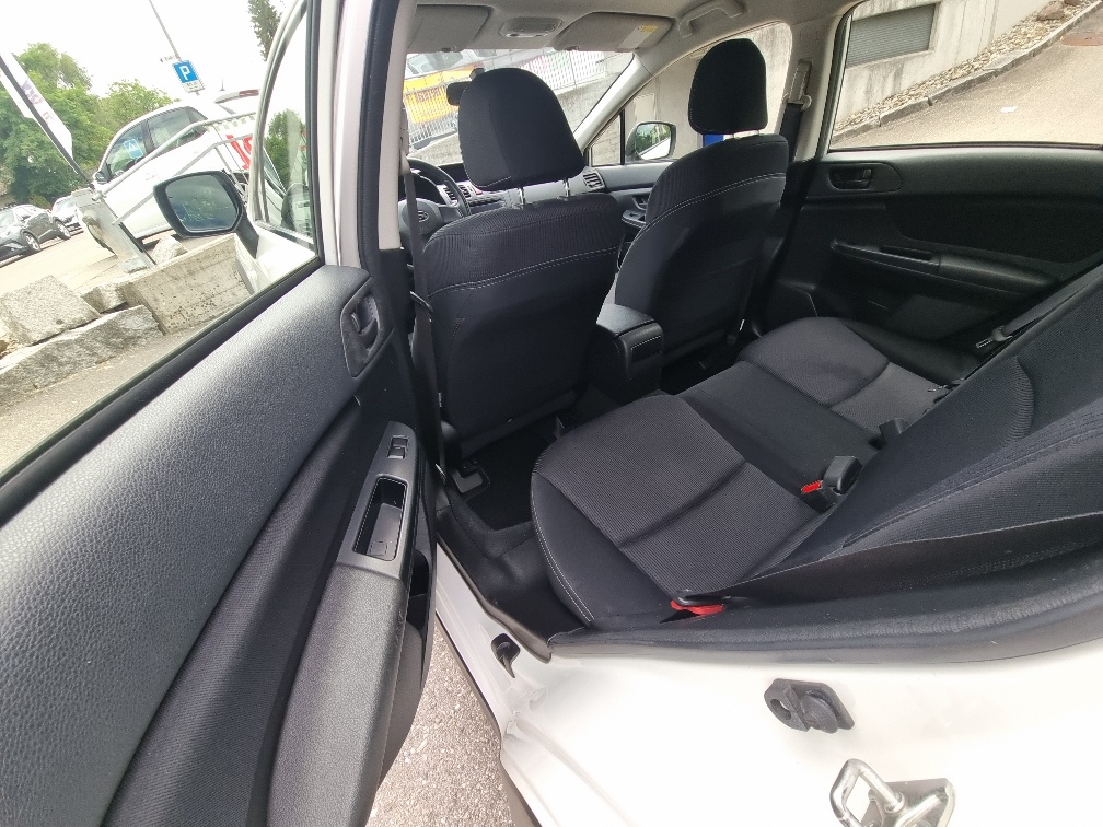 SUBARU XV 1.6 Swiss One-image-7