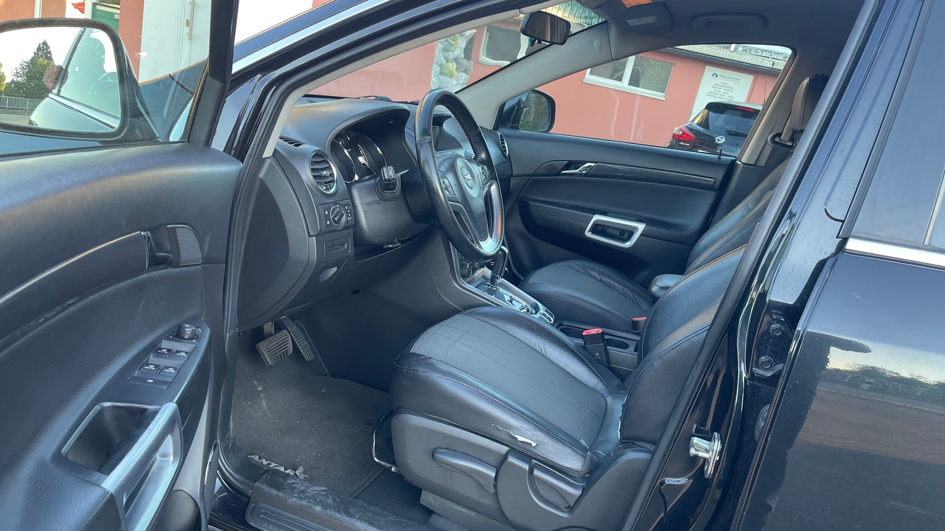OPEL Antara 2.2 CDTi Enjoy 4WD Automatic-image-8