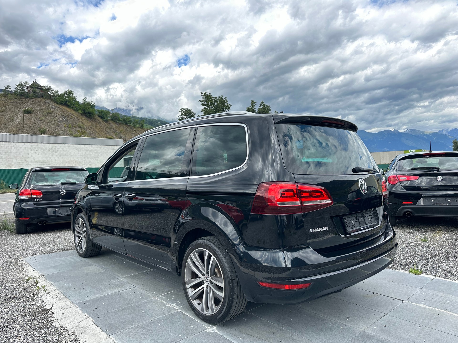VW Sharan 2.0 TDI BMT Comfortline 4Motion DSG-image-3