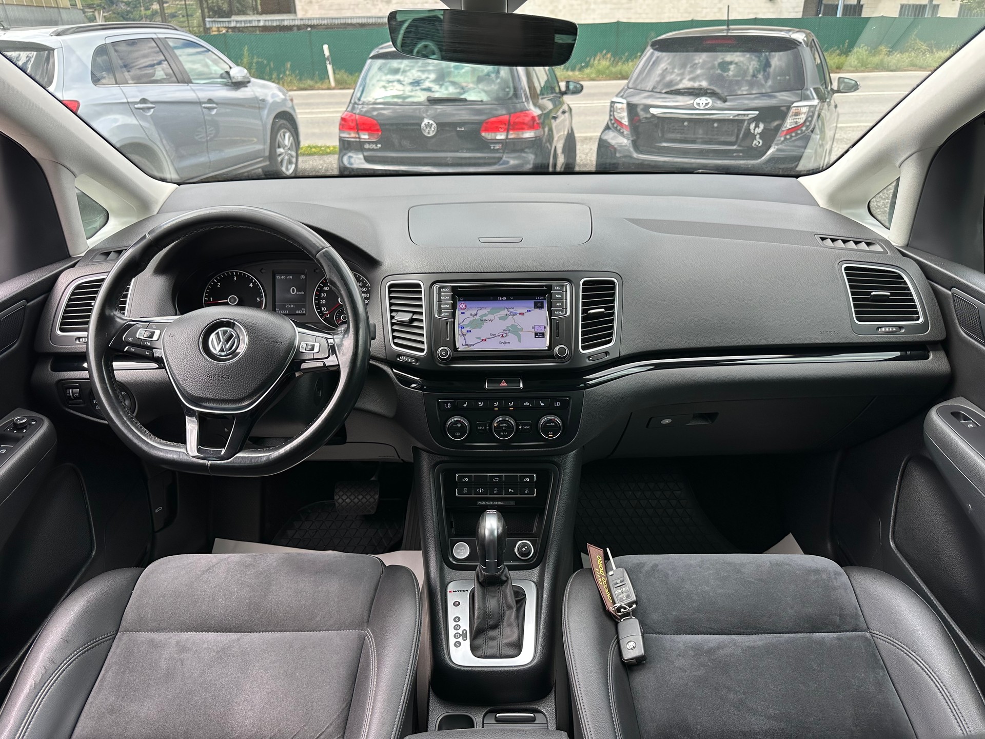 VW Sharan 2.0 TDI BMT Comfortline 4Motion DSG-image-10