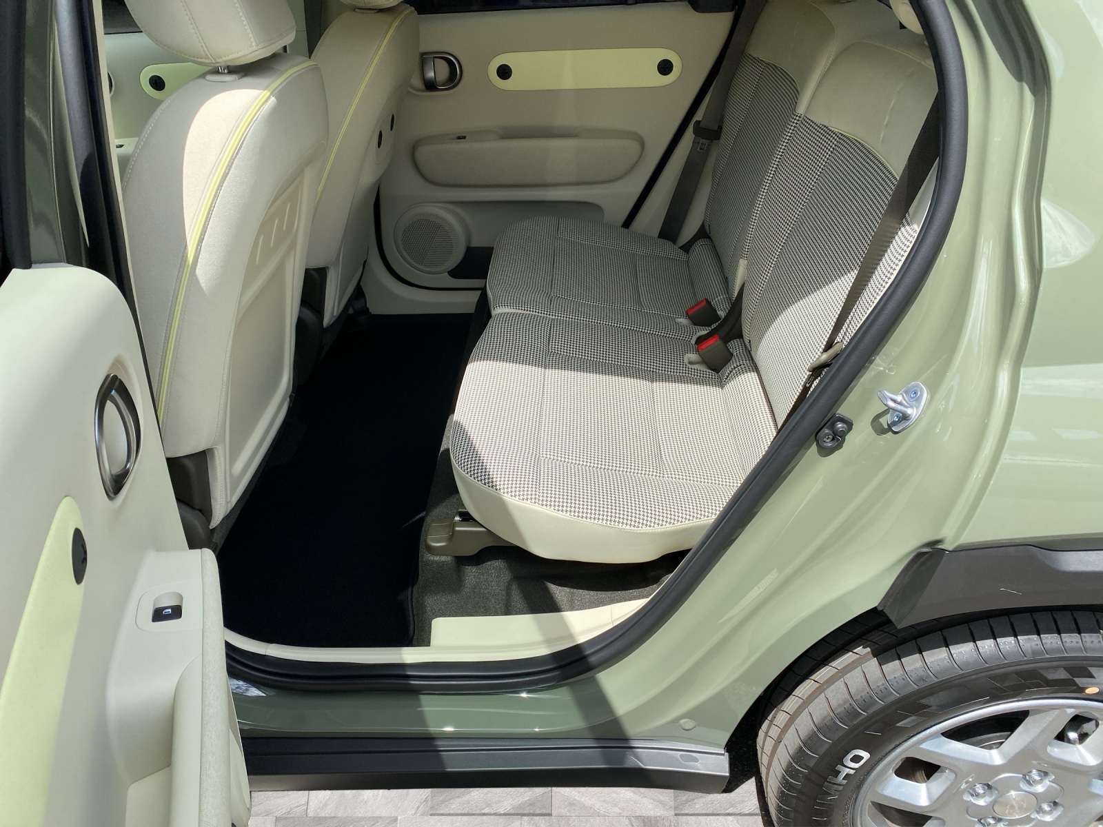 HYUNDAI Inster Electric Amplia-image-10