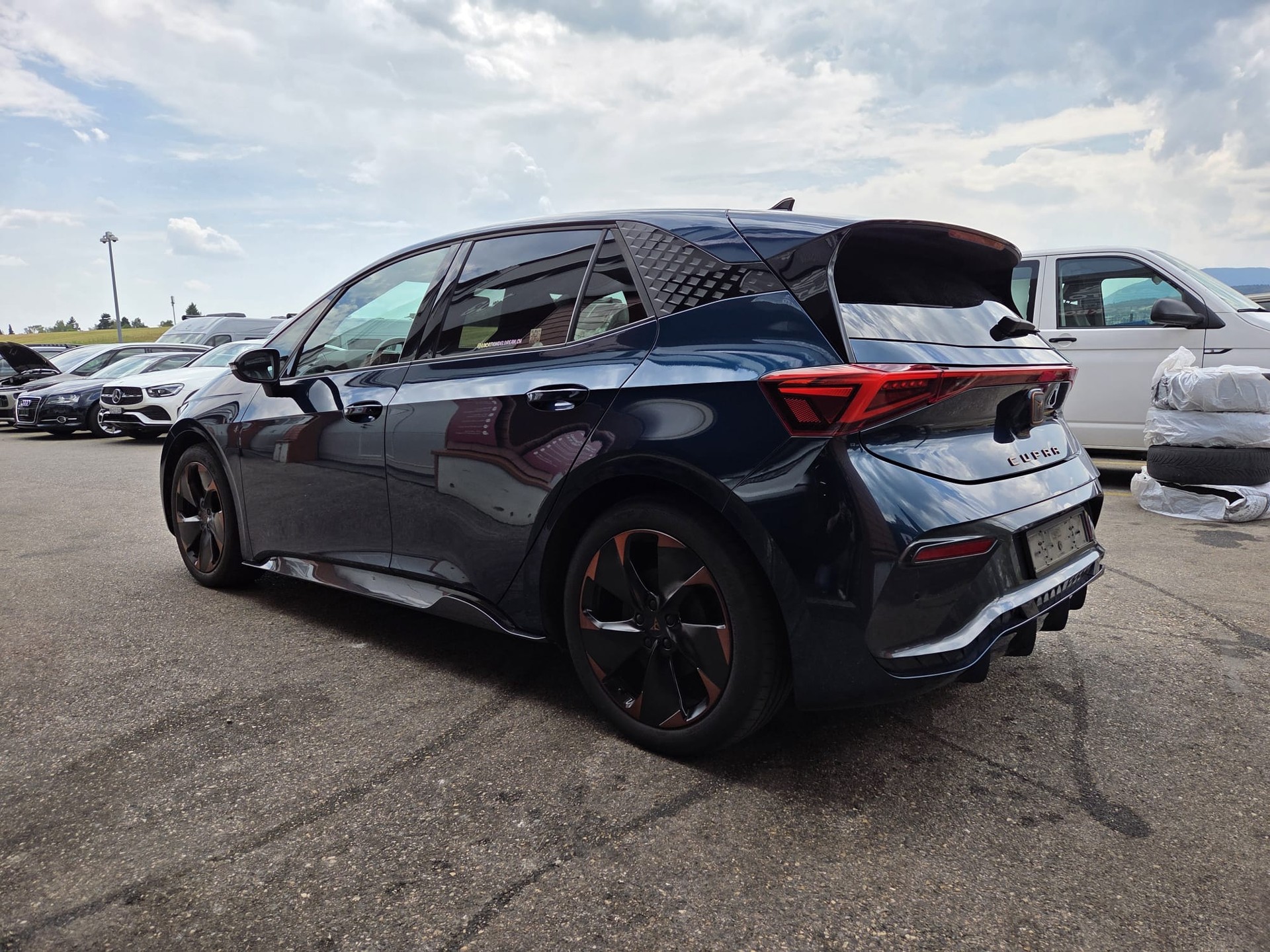 CUPRA Born 58 kWh Sensacion-image-3