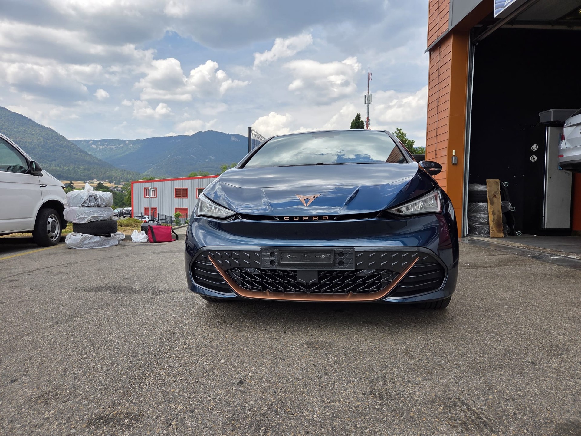 CUPRA Born 58 kWh Sensacion-image-2