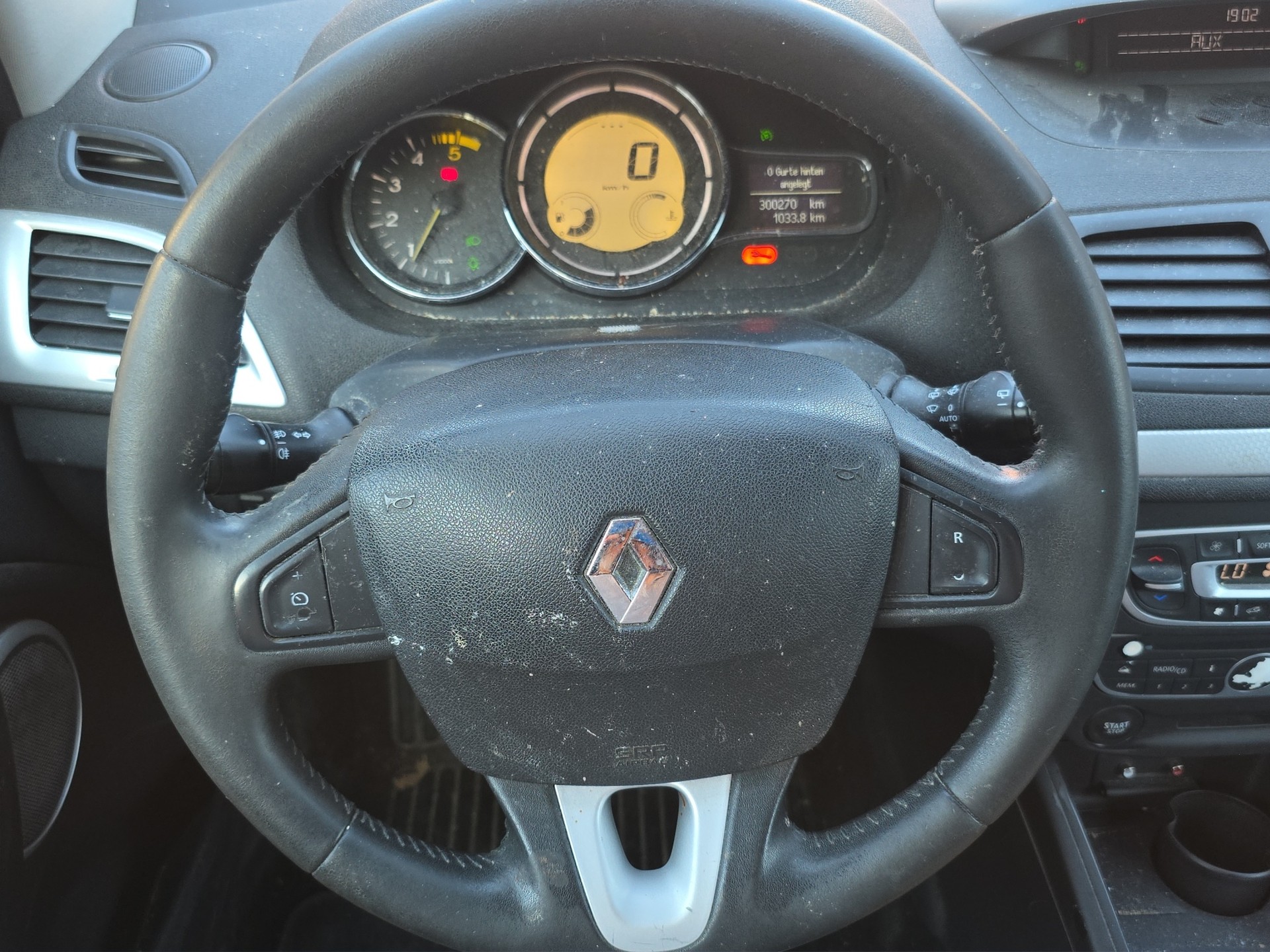 RENAULT Mégane Coupé 1.9 dCi Dynamique-image-10