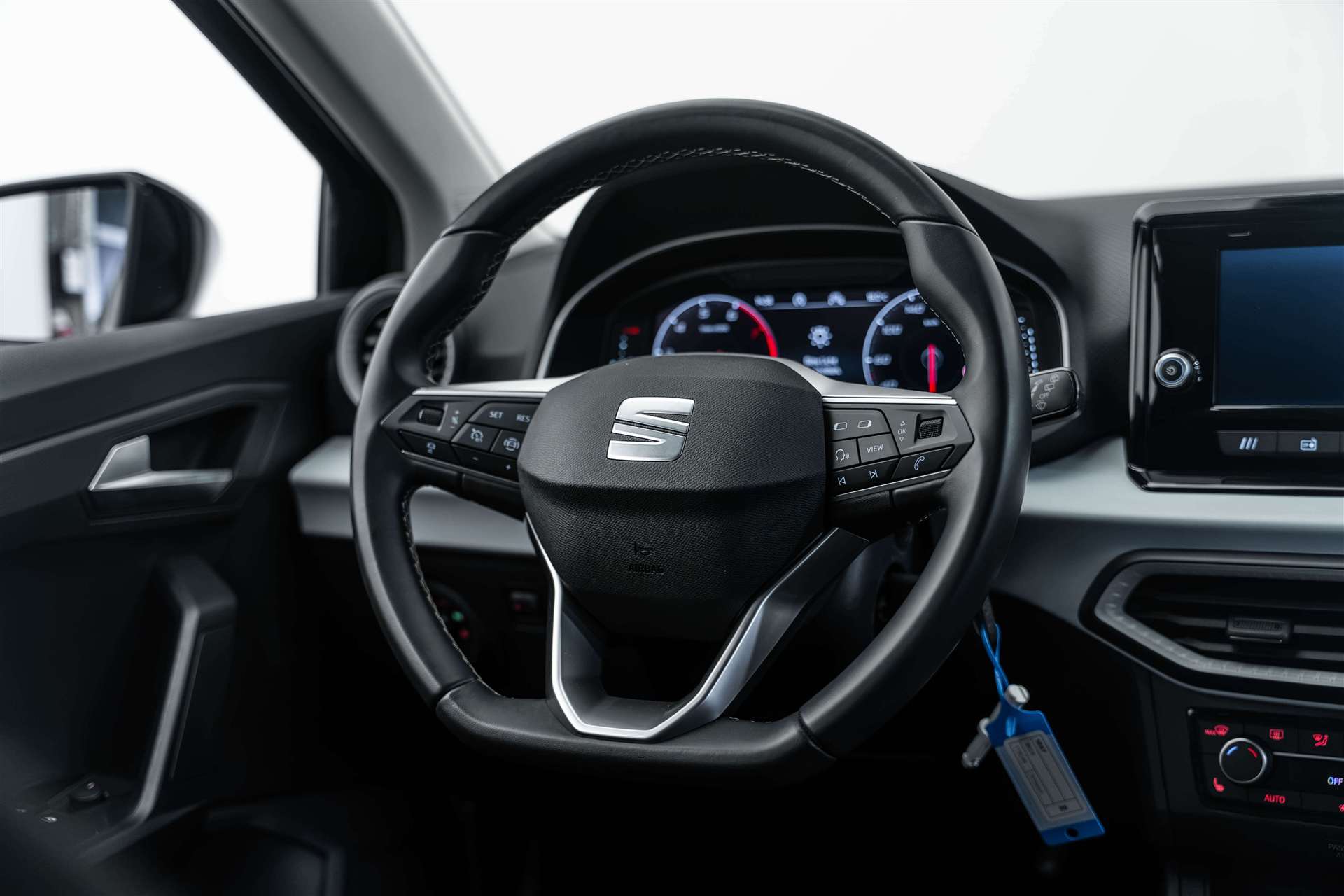 SEAT Ibiza 1.0 EcoTSI Sensacion DSG-image-7