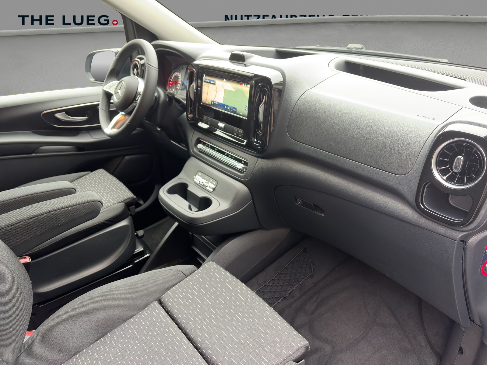 MERCEDES-BENZ Vito 116 CDI Lang Tourer 9G-Tronic 4M Select-image-15