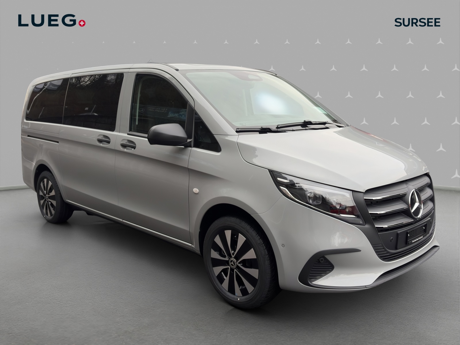 MERCEDES-BENZ Vito 116 CDI Lang Tourer 9G-Tronic 4M Select-image-4