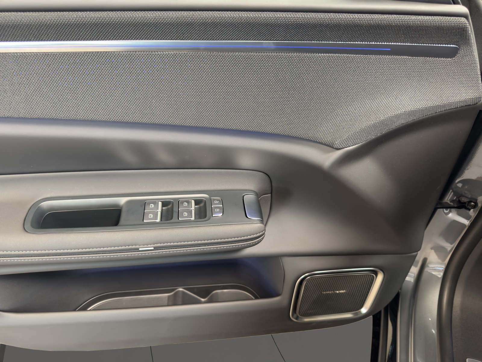 POLESTAR 4 Long Range Dual Motor Prime-image-14