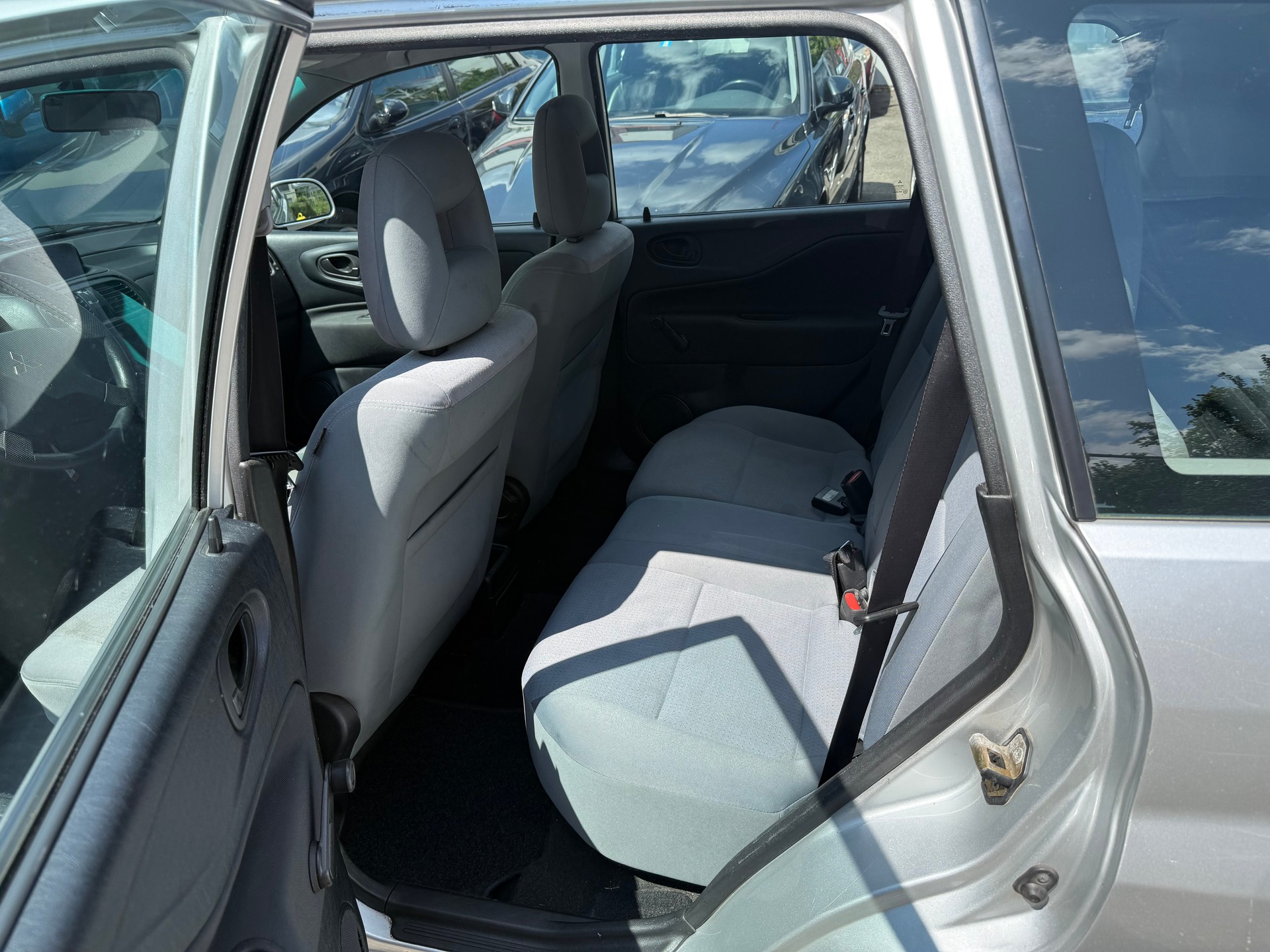 MITSUBISHI Space Star 1.6 16V Elegance-image-11