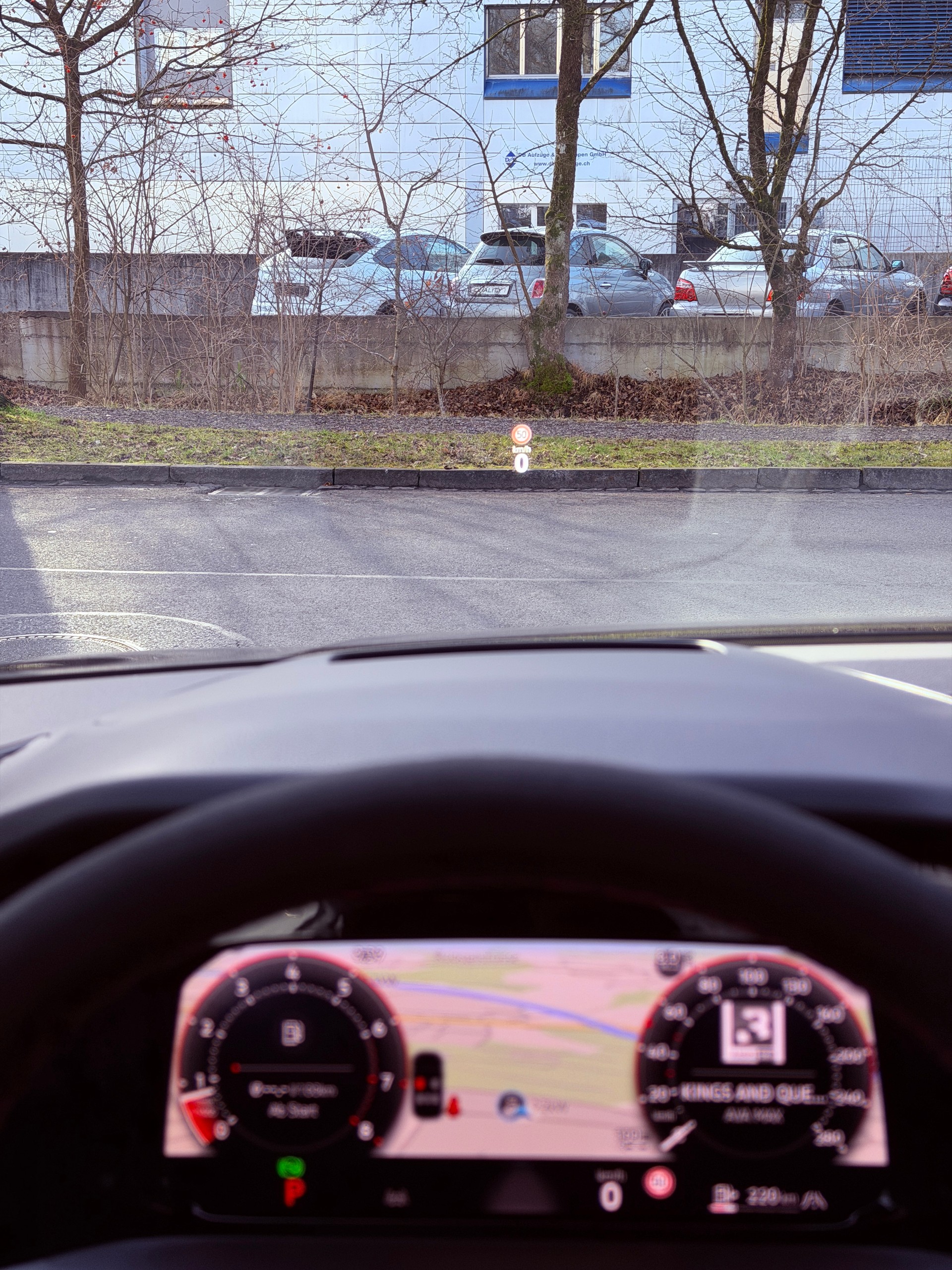 VW Golf 2.0 TSI GTI Edition 50 DSG-image-22