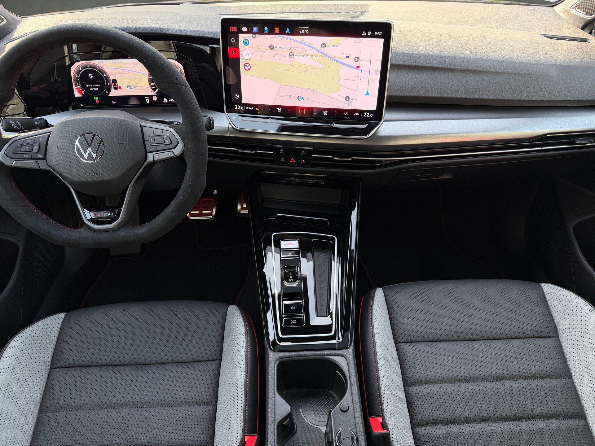VW Golf 2.0 TSI GTI Edition 50 DSG-image-8