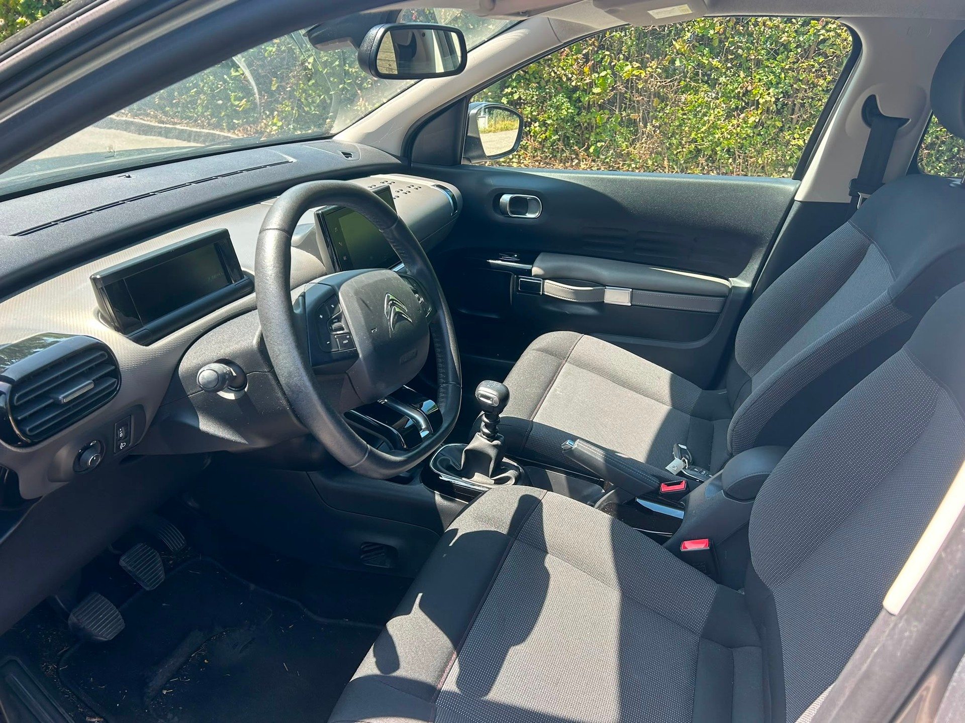 CITROEN C4 Cactus 1.2 Pure Tech Feel-image-7