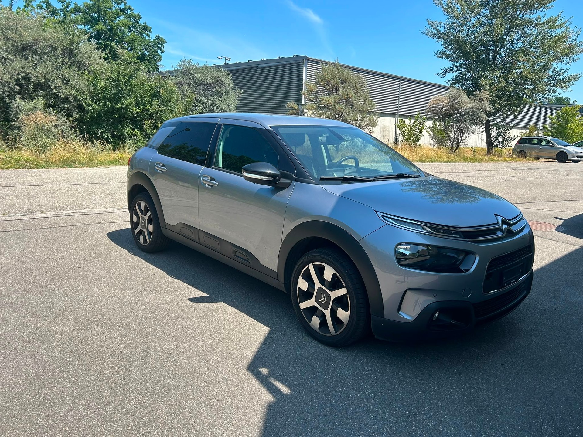 CITROEN C4 Cactus 1.2 Pure Tech Feel-image-3