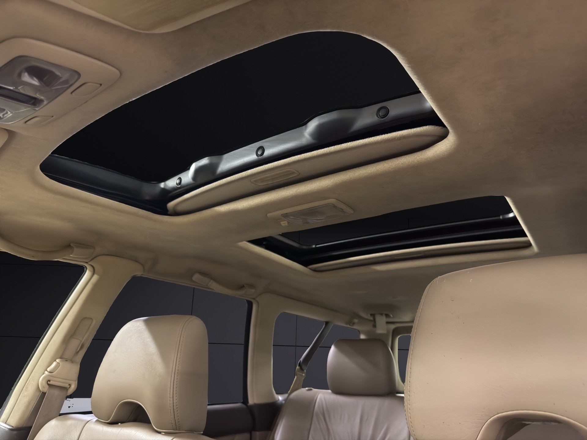 SUBARU Outback H6 3.0-image-12