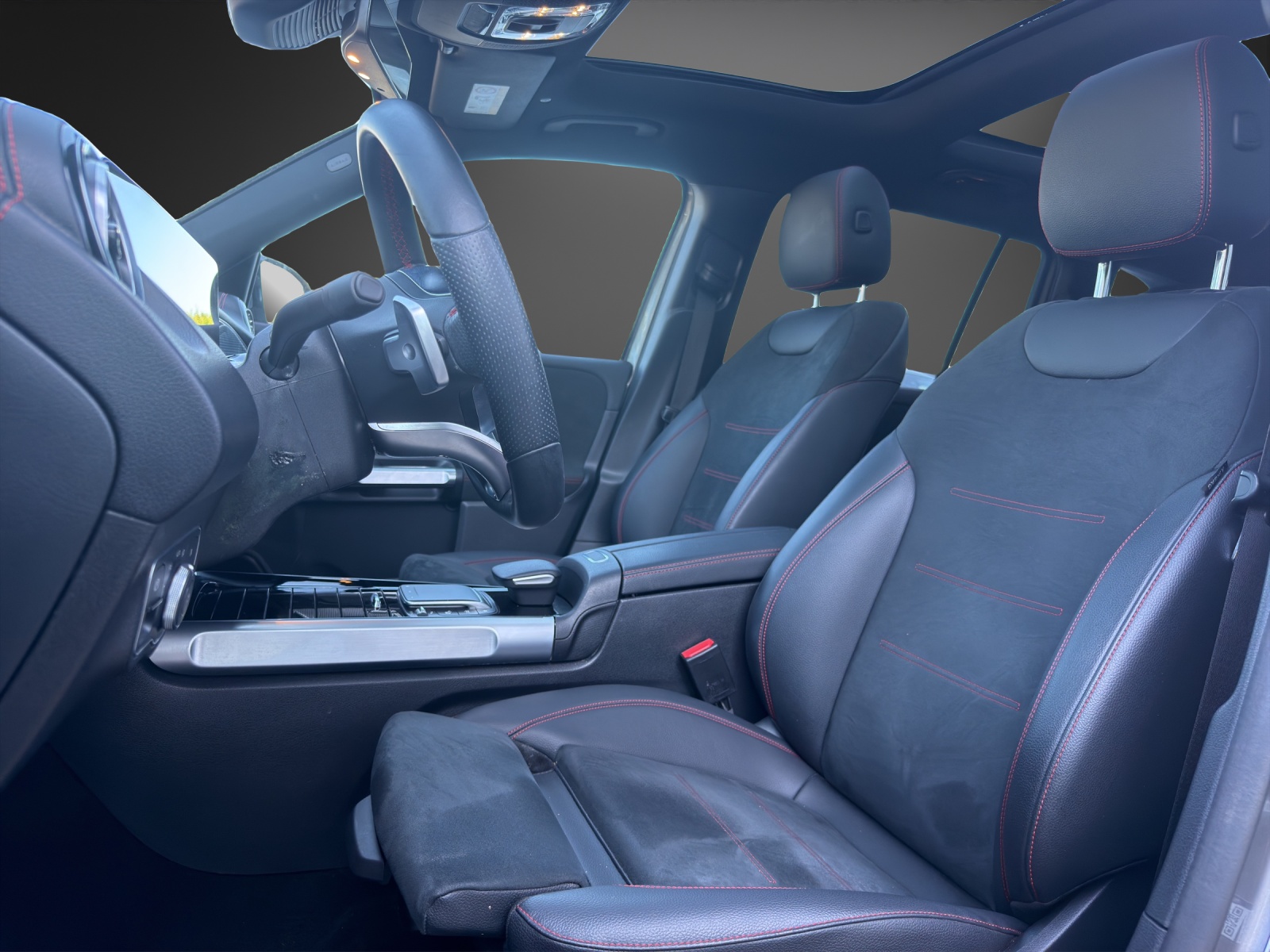MERCEDES-BENZ EQB 350 AMG Line 4Matic-image-8