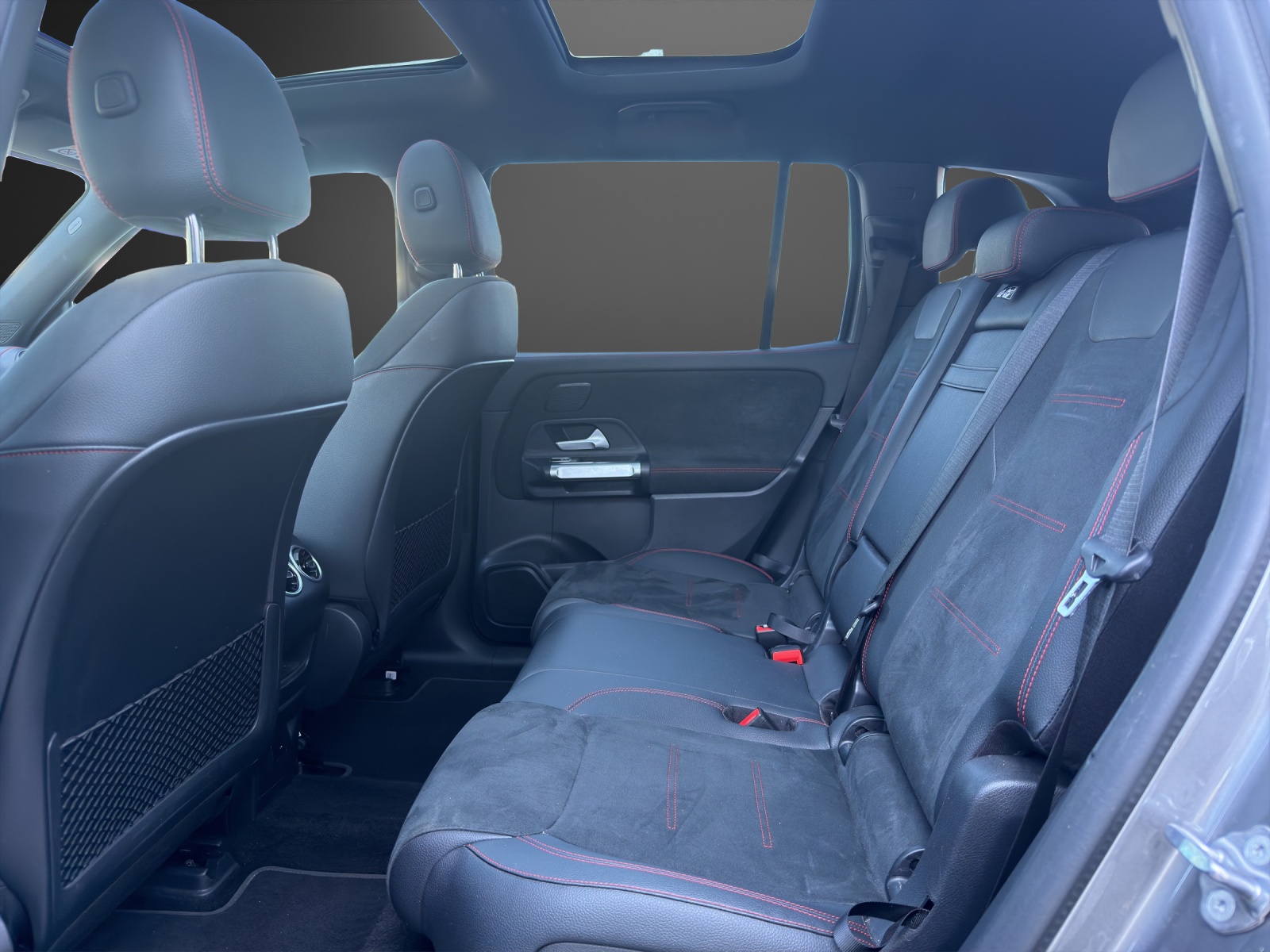 MERCEDES-BENZ EQB 350 AMG Line 4Matic-image-9