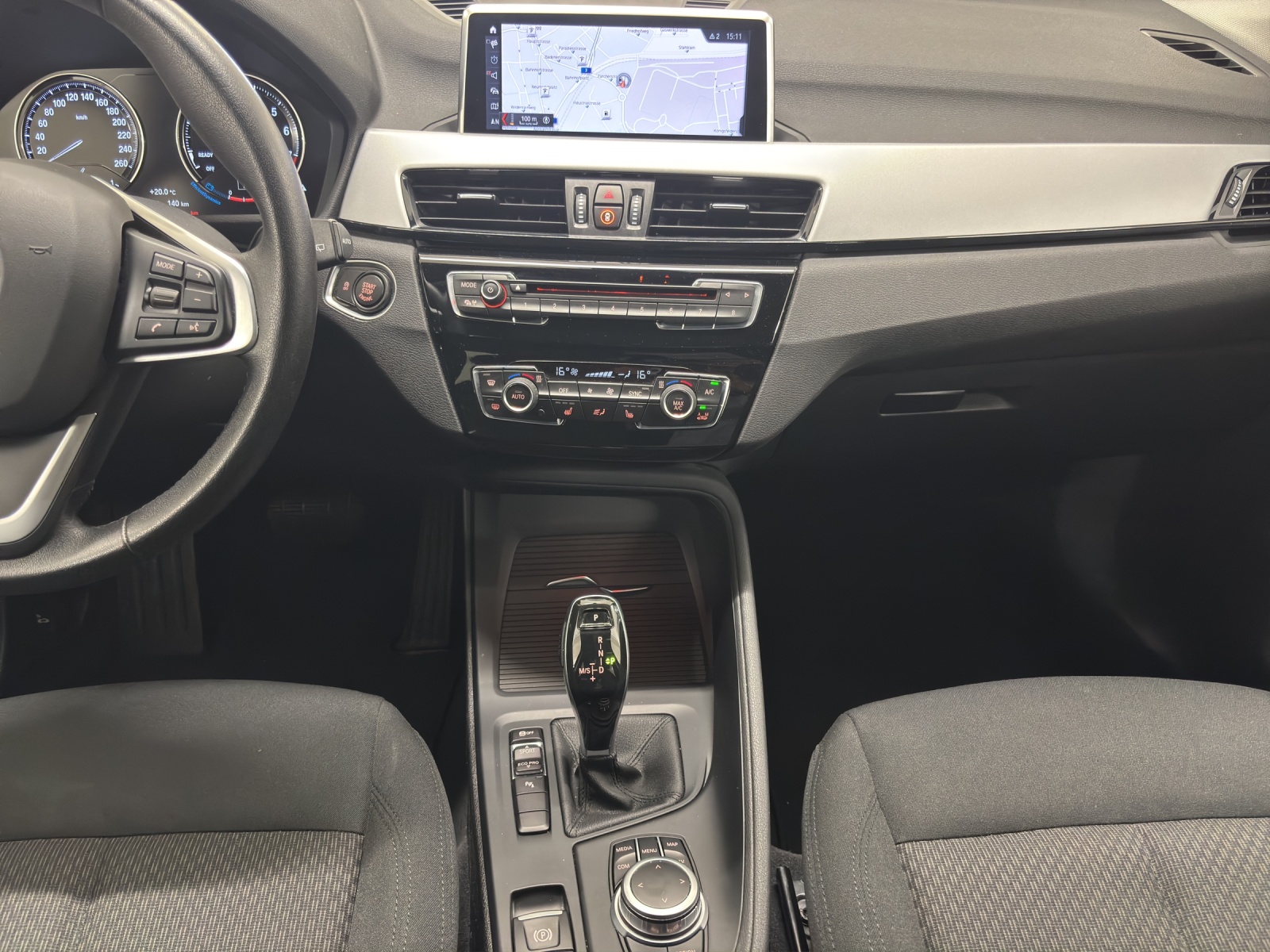 BMW X1 sDrive 18i Steptronic DSK-image-14