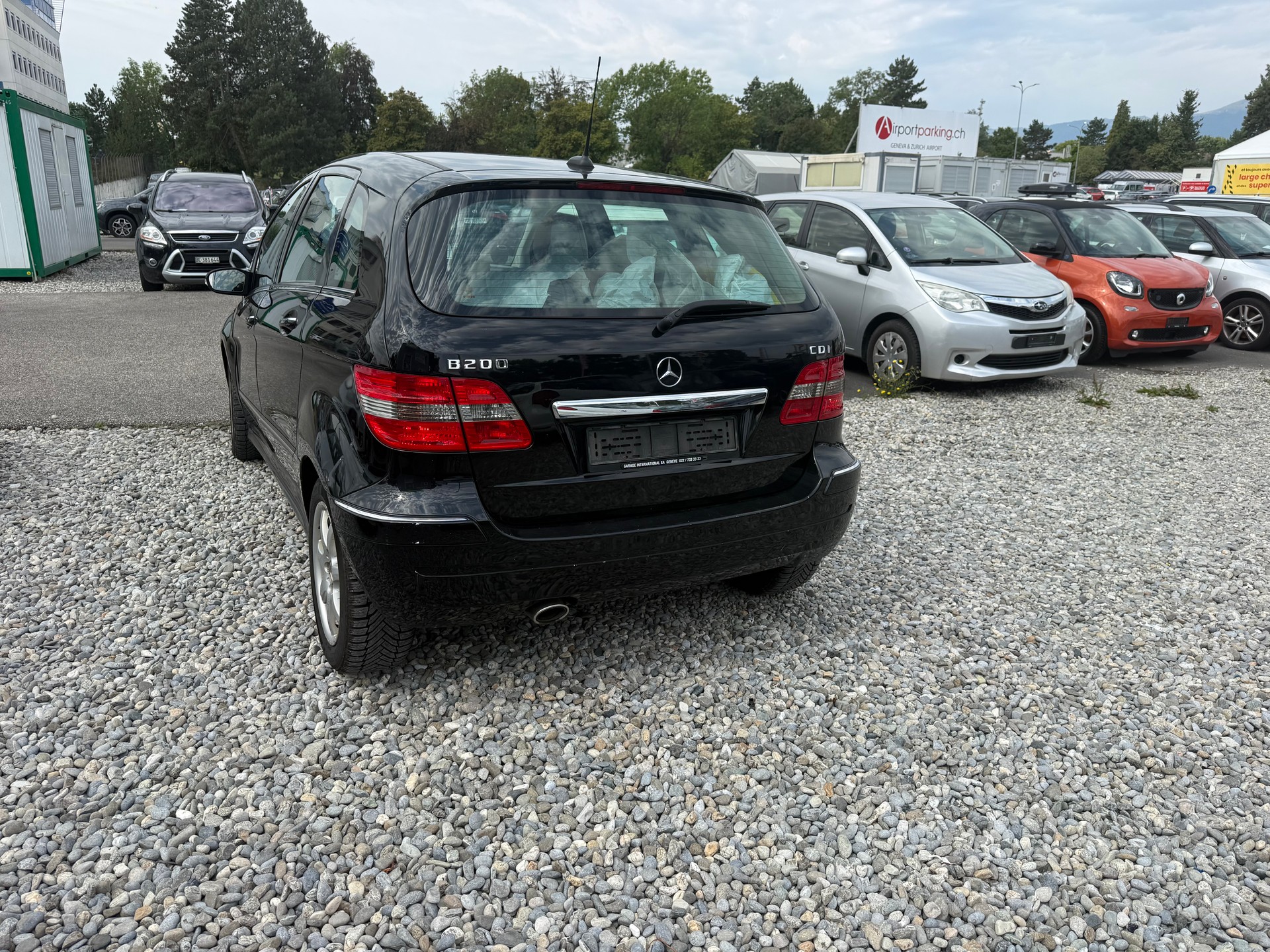 MERCEDES-BENZ B 200 CDI-image-10