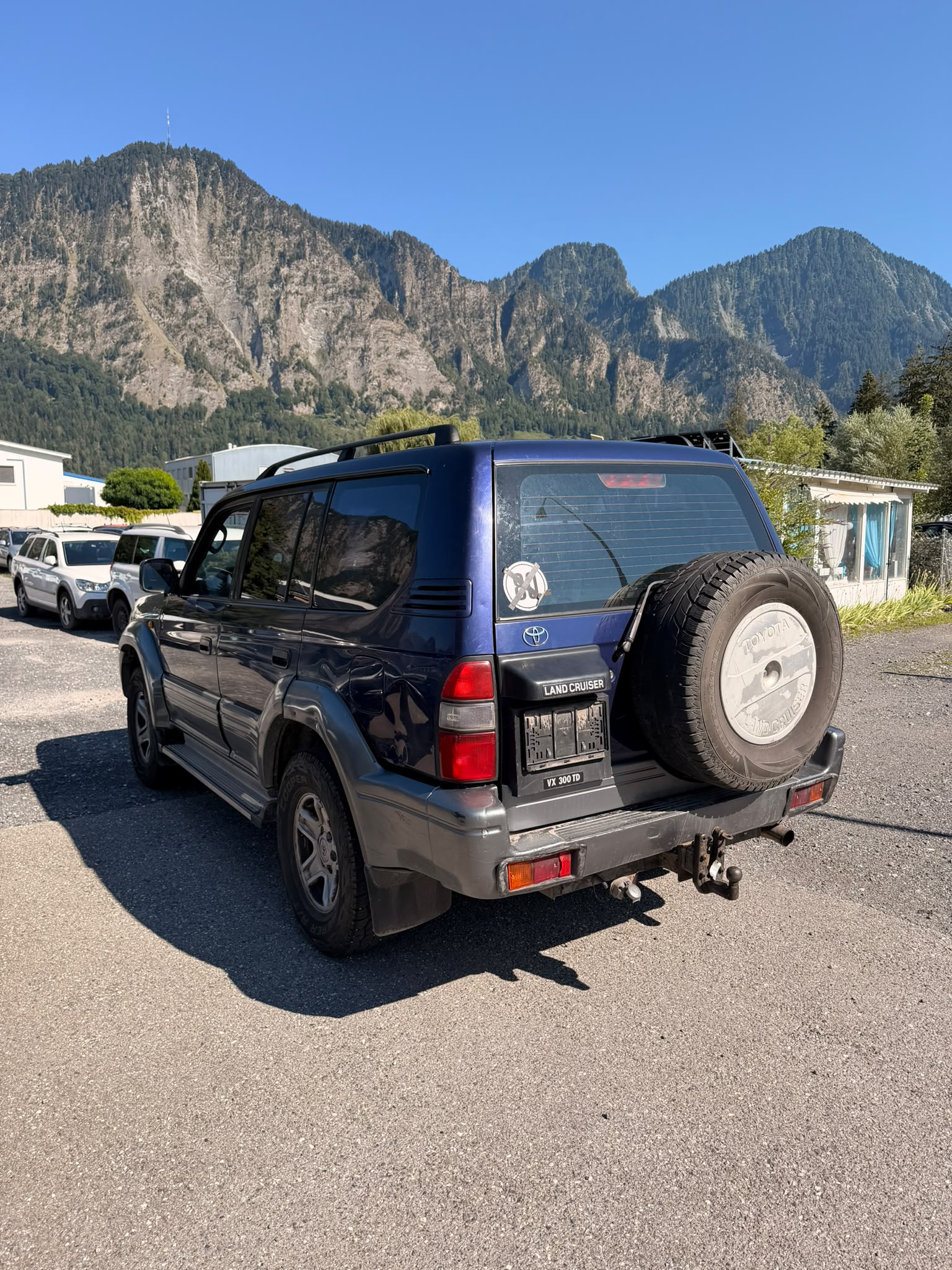 TOYOTA Land Cruiser 300 3.0 TD VX-image-10